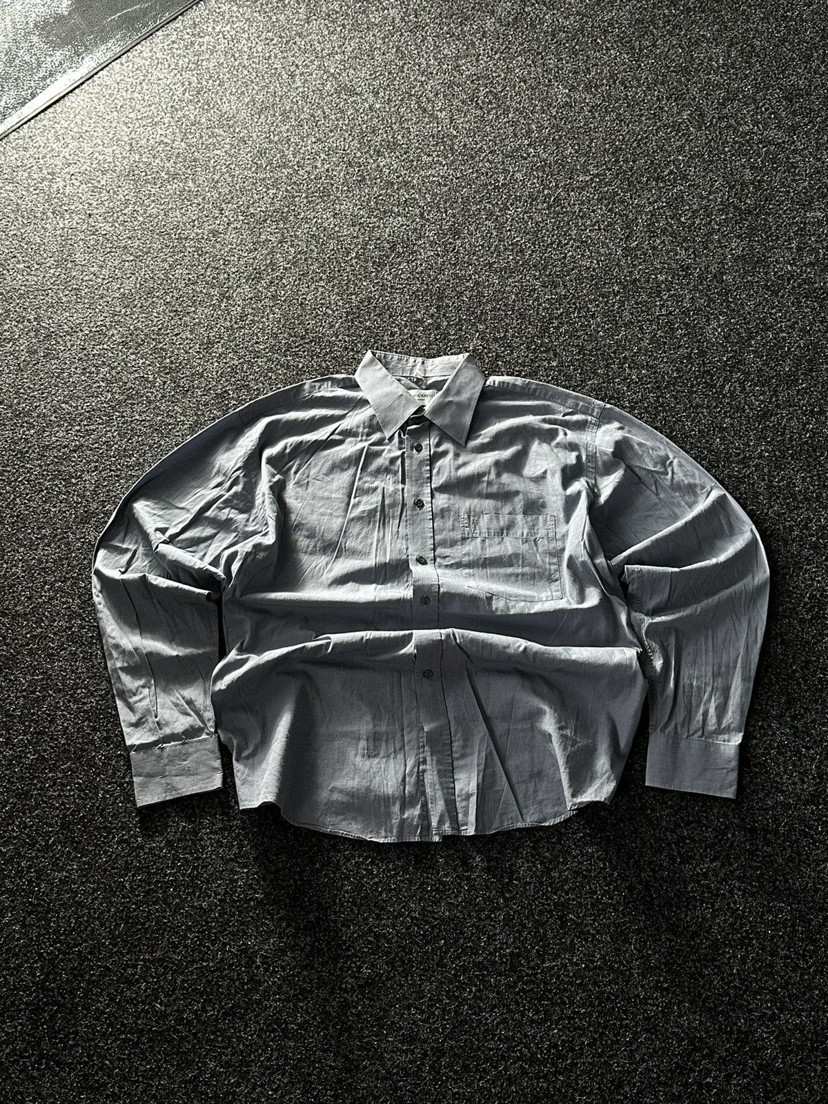 Yves Saint Laurent VNTG🚨Yves Saint Laurent gray COTTON shirt YSL rare OLD MONEY Size US L / EU 52-54 / 3 - 1 Thumbnail