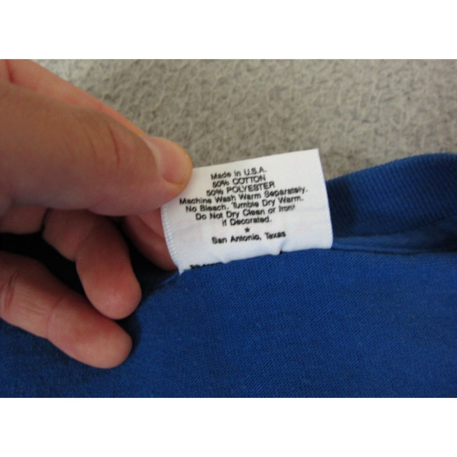 Vintage VINTAGE Sunbelt Shirt Womens XL Blue Sunbelt Shirt Womens XL Blue 90s USA Made in USA T Shirt Crew Neck Long Sleeve Classic Fit Size XL / US 12-14 / IT 48-50 - 6 Thumbnail