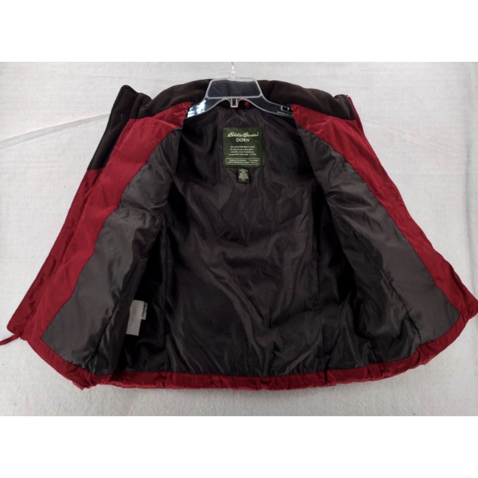 Eddie Bauer Eddie Bauer Vest Womens Large Puffer Down Zip Full Zip Inner Pockets Insulated Winter Red Women L Vest Size L / US 10 / IT 46 - 2 Thumbnail