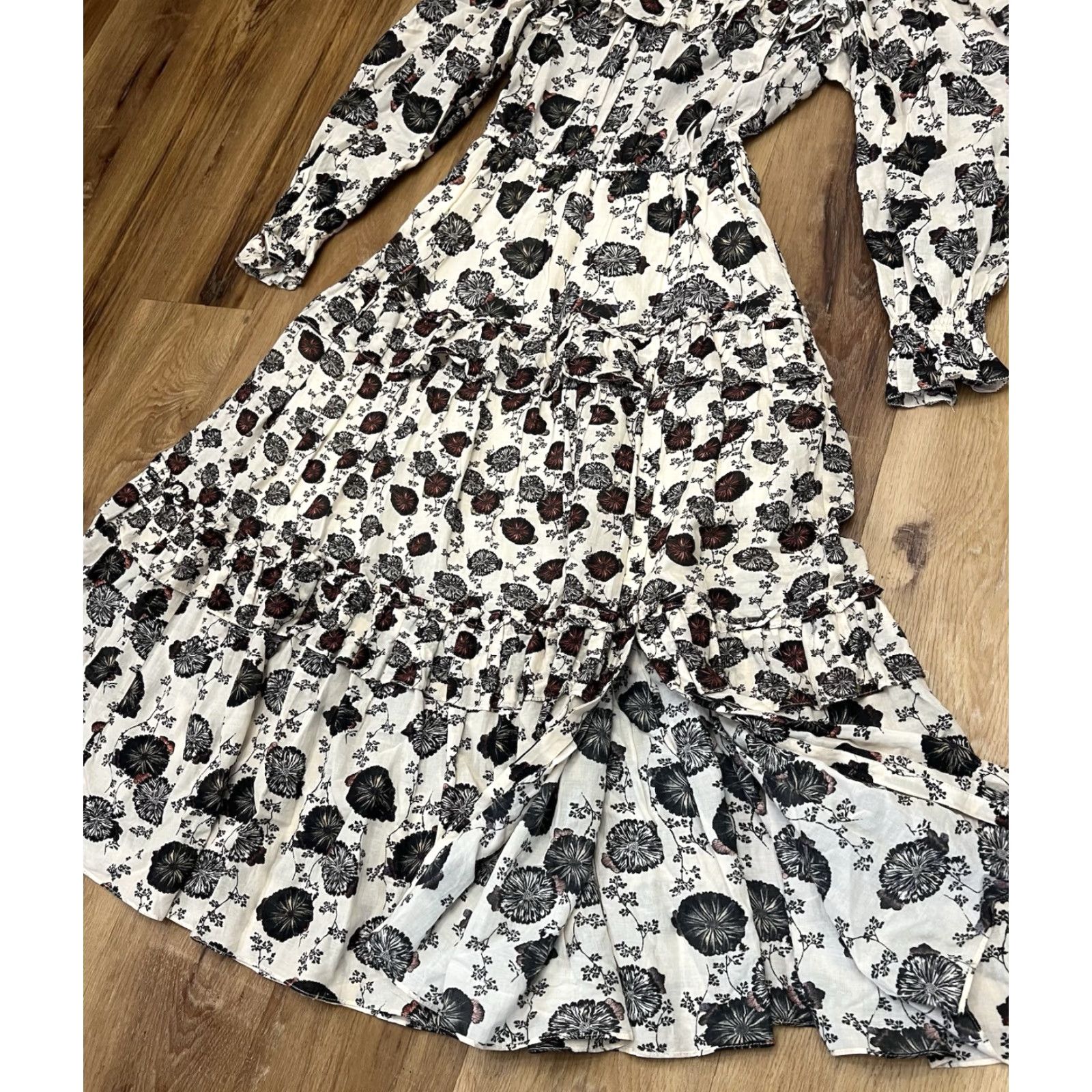 Ulla Johnson Ulla Johnson Winnifred Midi Dress 4 EUC Womens Dress Multicolor Midi 50.25” Womens Size S / US 4 / IT 40 - 7 Thumbnail