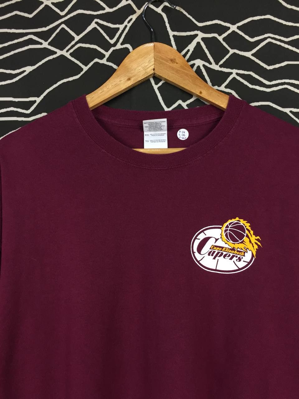Vintage Cape Elizabeth Capers Basketball Team Longsleeve Tee Size US XL / EU 56 / 4 - 3 Thumbnail