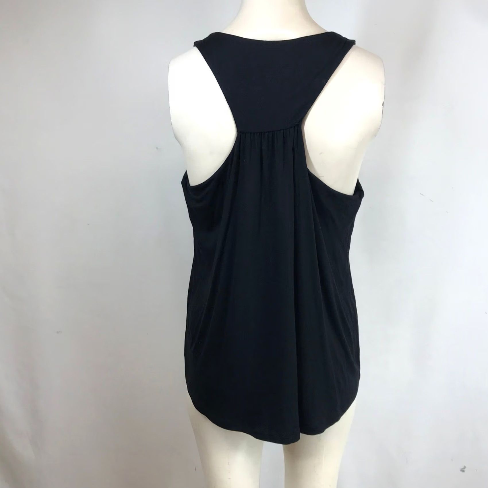 Vintage Soma Racerback Tank Top Black Scoop Neck Pleated Back Size S Womens Size S / US 4 / IT 40 - 5 Thumbnail