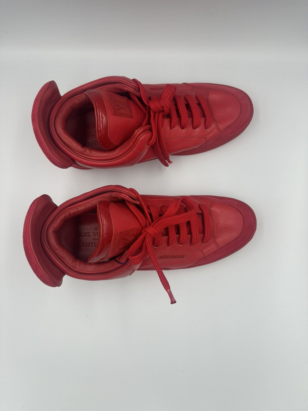 Louis Vuitton Kanye West x Louis Vuitton Red Don’s Size US 7 / EU 40 - 19 Thumbnail