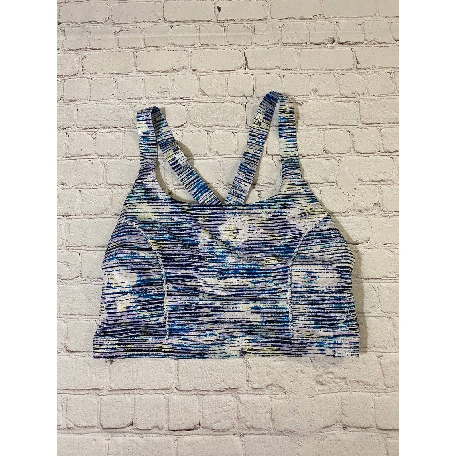 Lululemon lululemon sports bra size 8 Size ONE SIZE - 1 Thumbnail