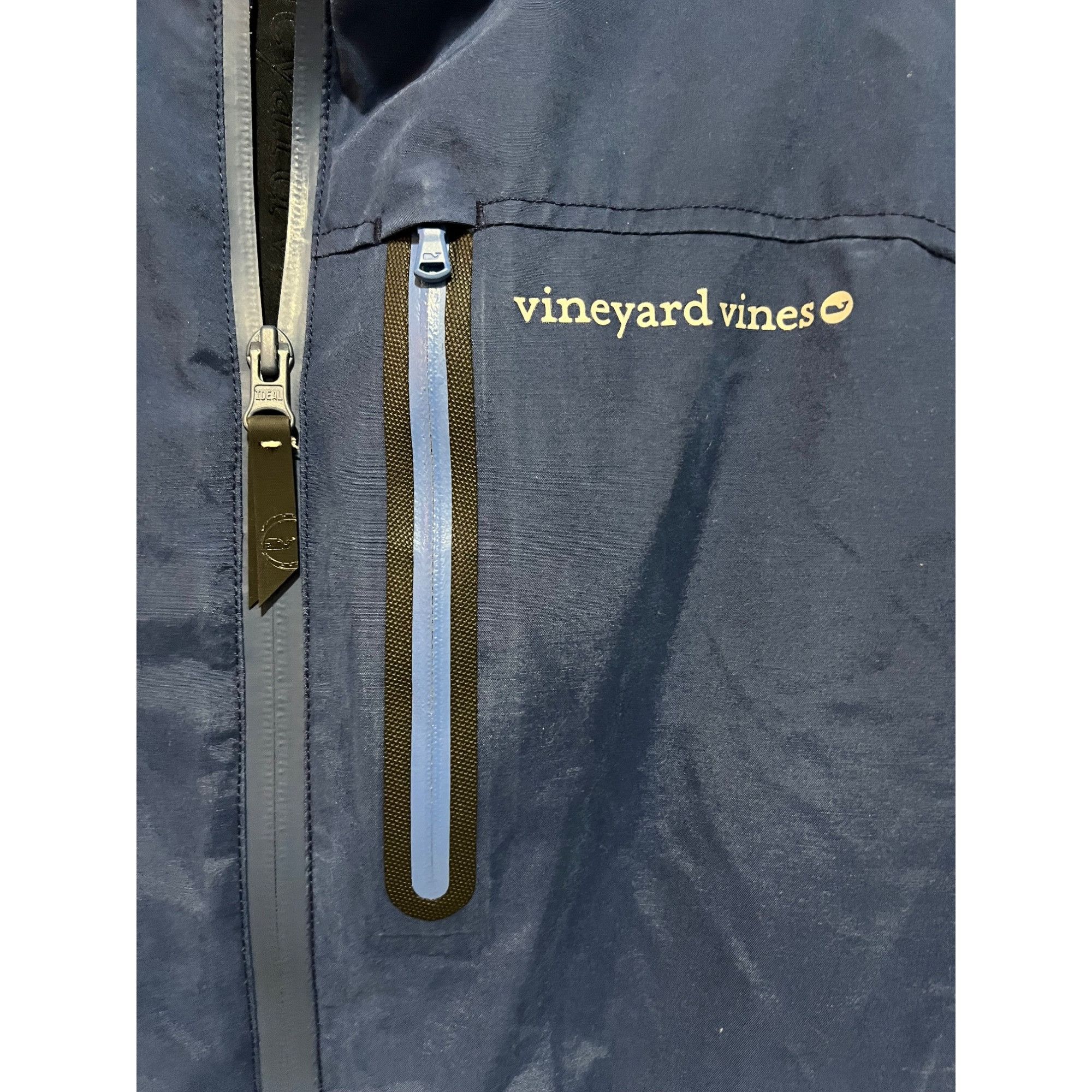 Vineyard Vines Vineyard Vines Performance Mens Jacket - Size S Size US S / EU 44-46 / 1 - 2 Thumbnail