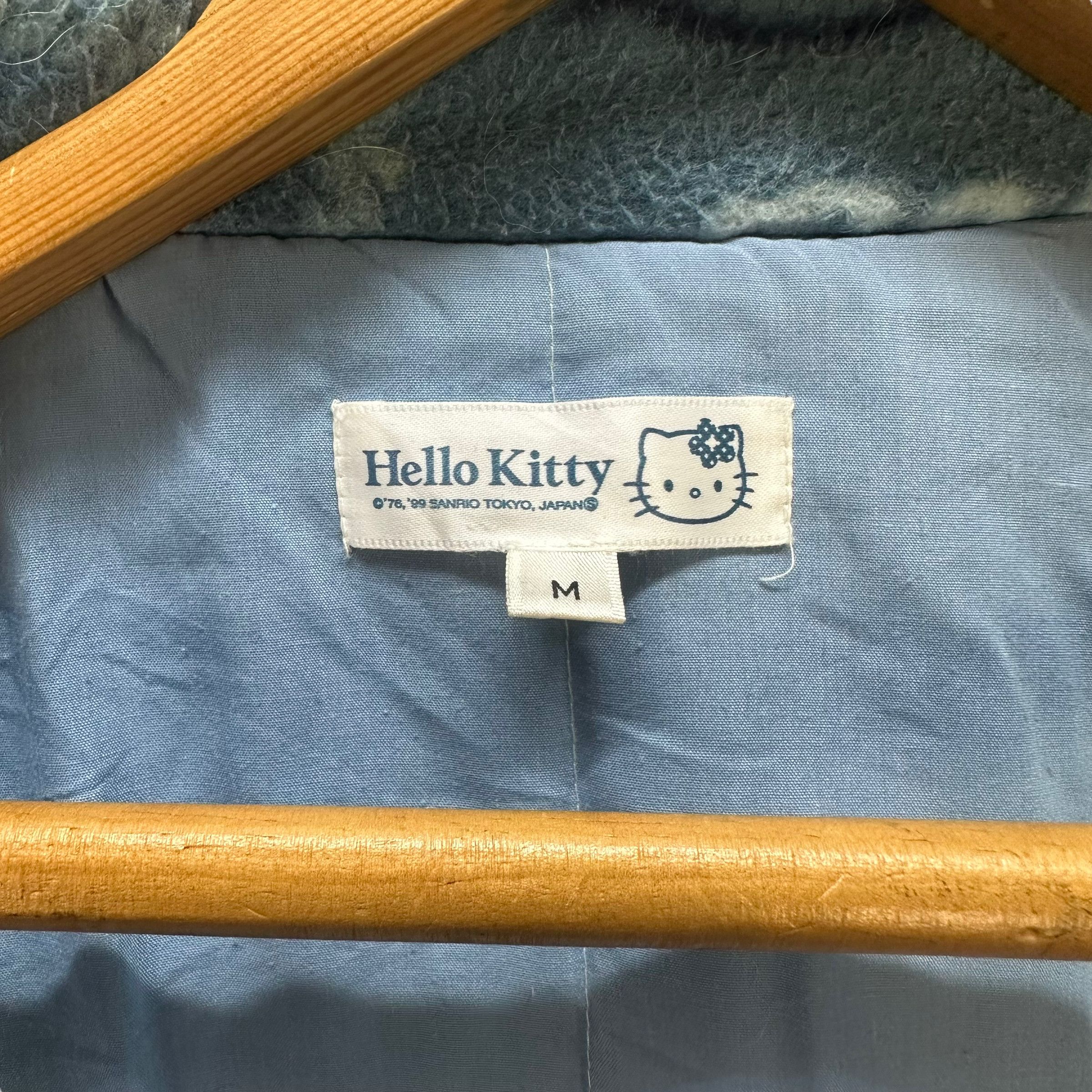 Japanese Brand VINTAGE HELLO KITTY FULLPRINT FLEECE KIMONO #8312-003 Size US M / EU 48-50 / 2 - 7 Thumbnail