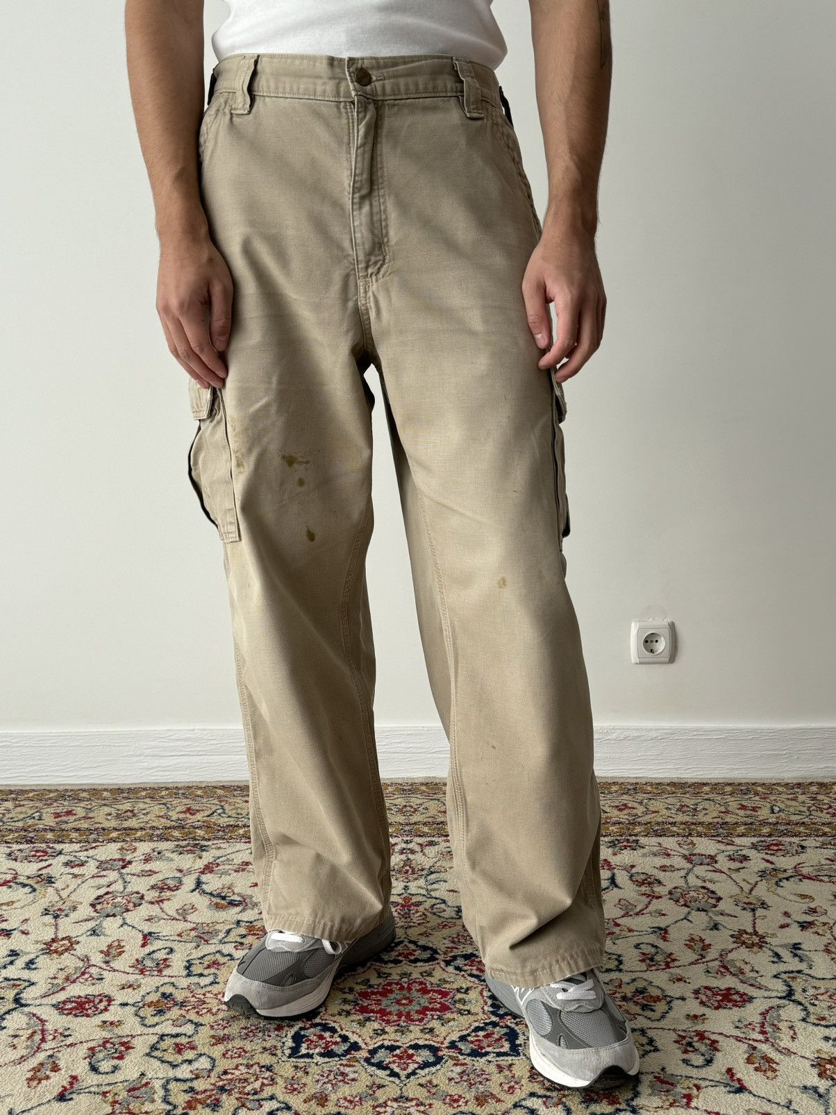 Carhartt × Vintage Vintage Carhartt Work Beige Faded Cargo Pants Size US 38 / EU 54 - 2 Thumbnail