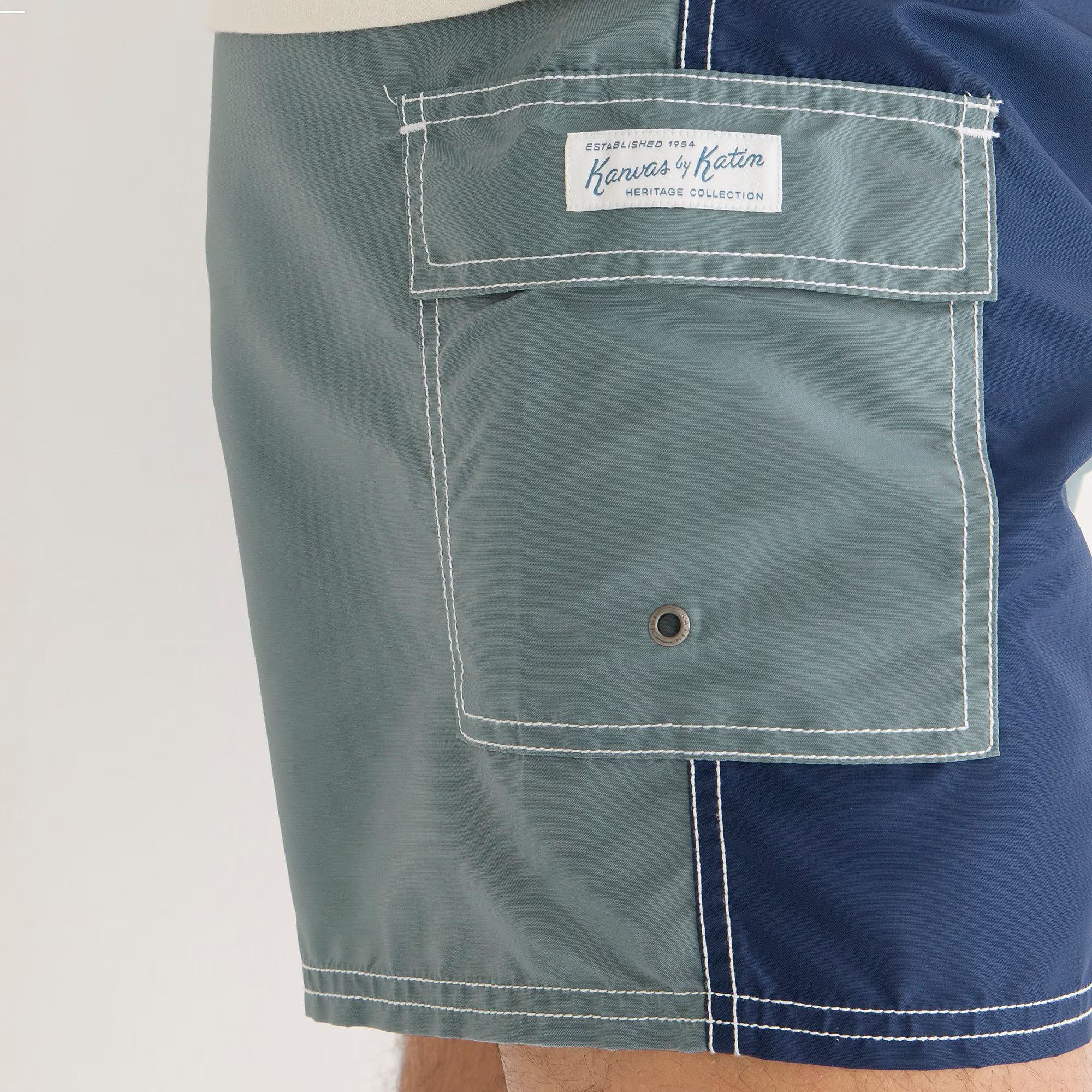 J.Crew Katin Dogger Swim Trunk Short 60s Style Flight Satin Nylon Size US 32 / EU 48 - 6 Thumbnail