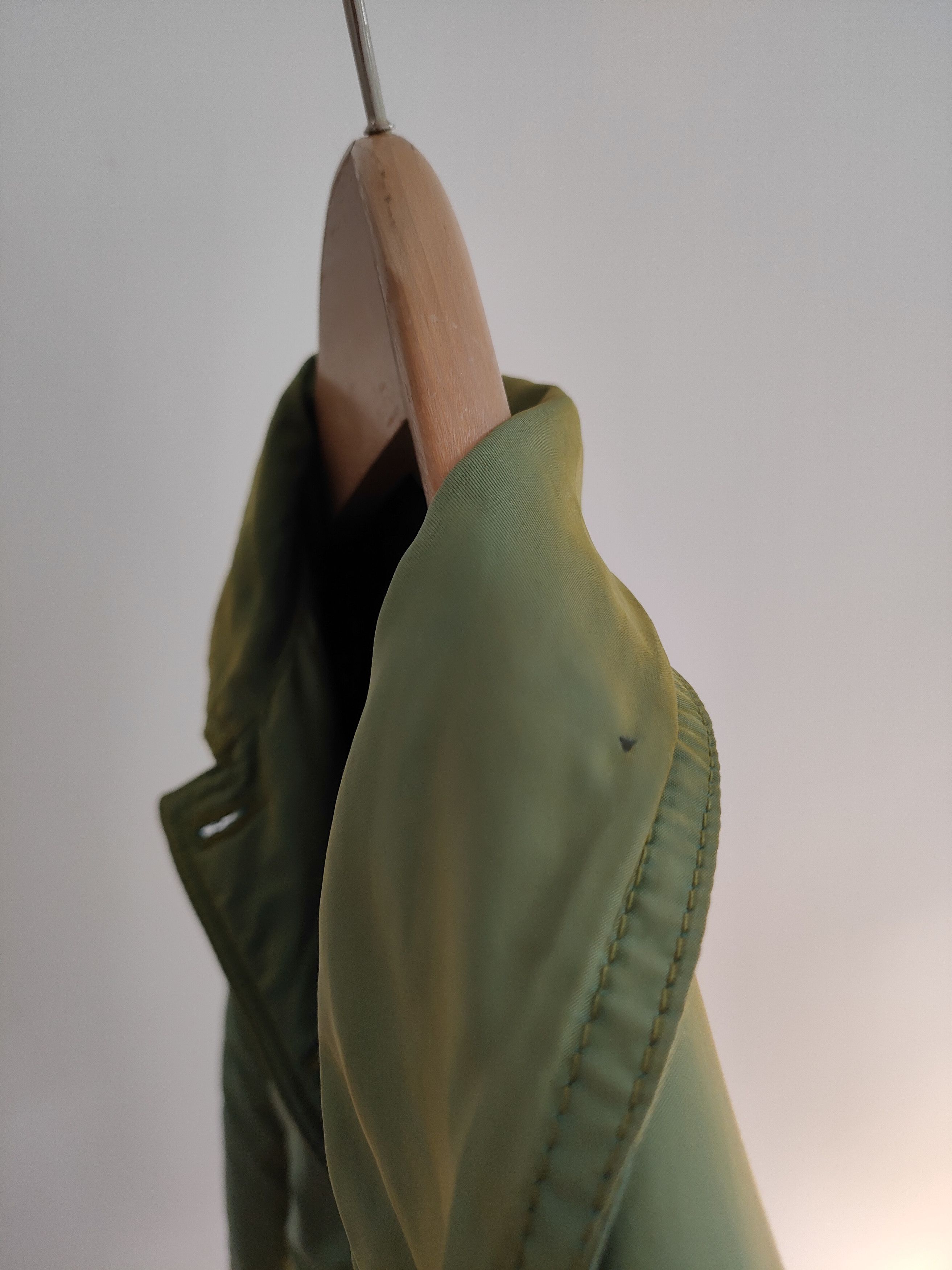 Armani 90s Armani Jeans Green Beetle Shiny Iridescent Jacket Size M / US 6-8 / IT 42-44 - 12 Thumbnail