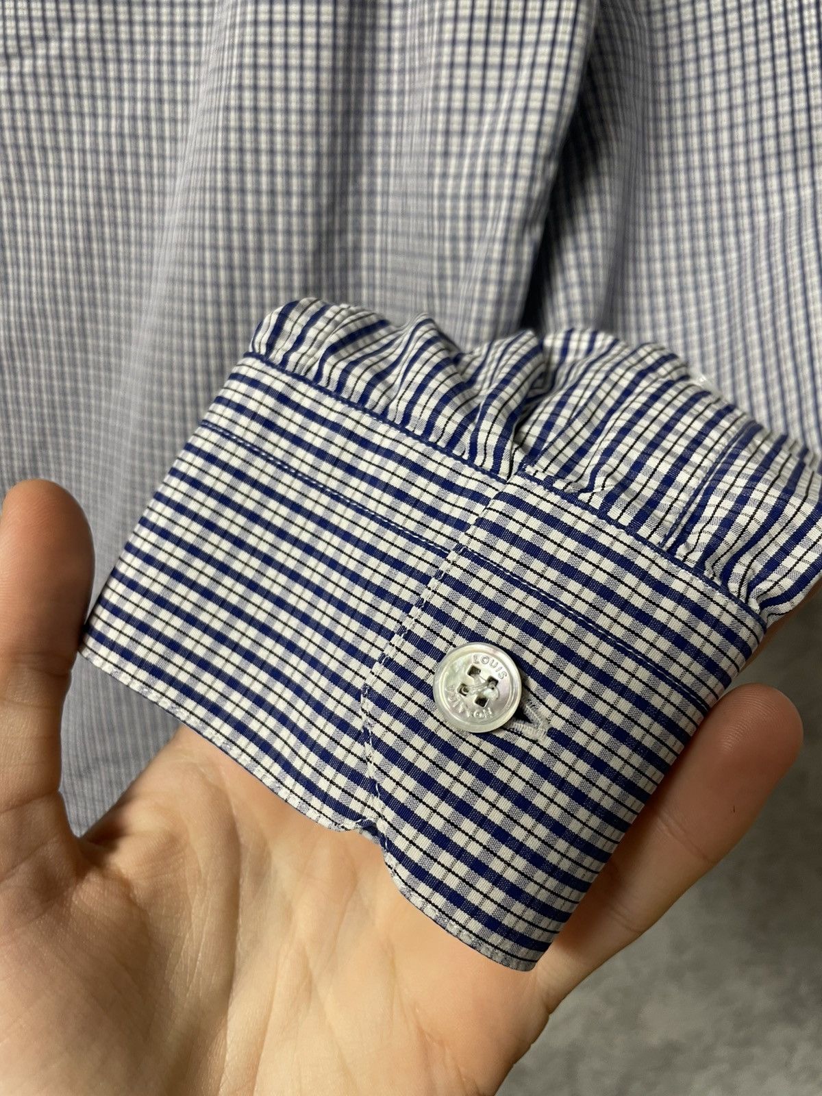 Louis Vuitton Louis Vuitton Checkered Logo Long Sleeve Shirt Size US M / EU 48-50 / 2 - 22 Thumbnail