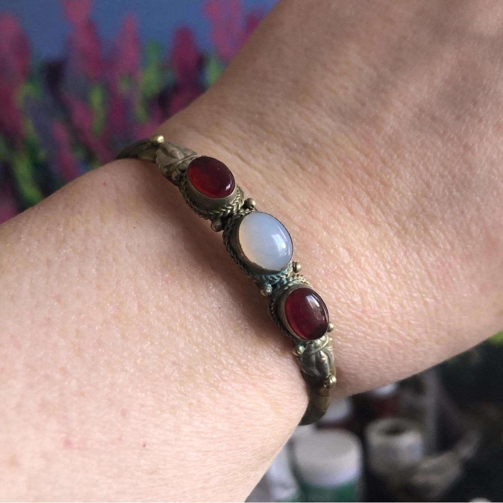 Vintage Vintage handcrafted genuine ruby and opaline bracelet Size ONE SIZE - 3 Thumbnail
