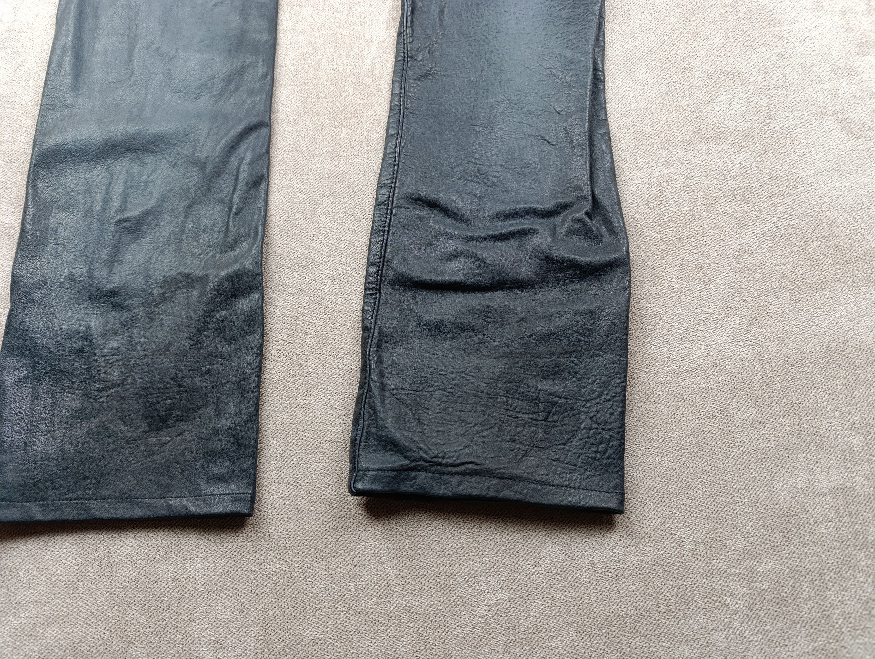 Armani 2000s Armani Navy Lamb Leather Slim Pants Size 30" / US 8 / IT 44 - 5 Thumbnail