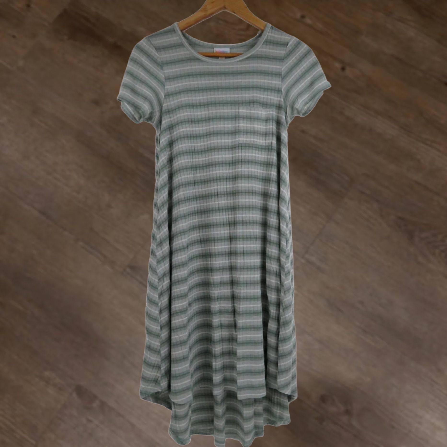 Vintage Lularoe Carly Dress 2XS Striped Green Swing High Low EUC Women's Dress Size XXS / US 00 / IT 34 - 1 Thumbnail