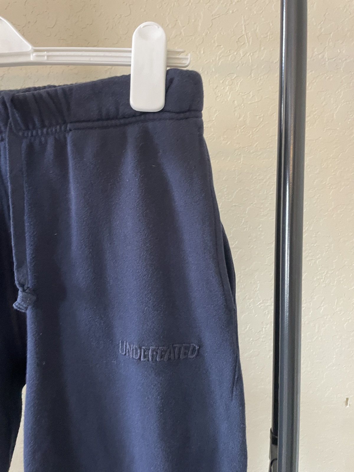 Undefeated All sports Patch artwork joggers Size US 32 / EU 48 - 4 Thumbnail