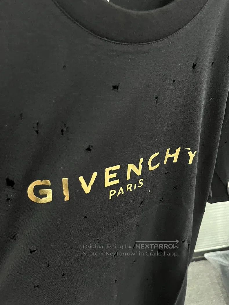 Givenchy Givenchy Black Gold Ripped Short Sleeve Size US XS / EU 42 / 0 - 2 Thumbnail