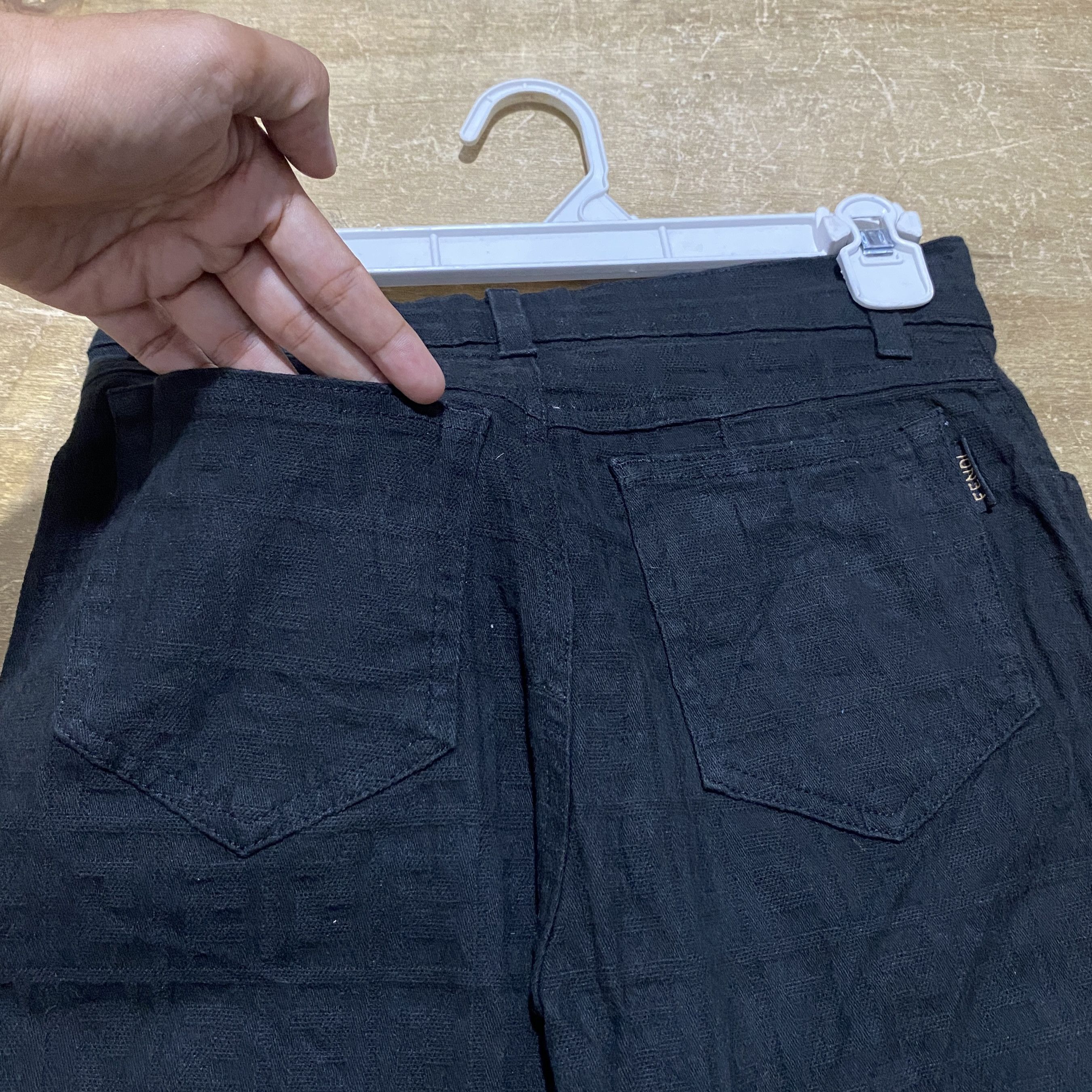 Fendi Vtg Fendi monogram black long pants Size 27" / US 4 / IT 40 - 4 Thumbnail