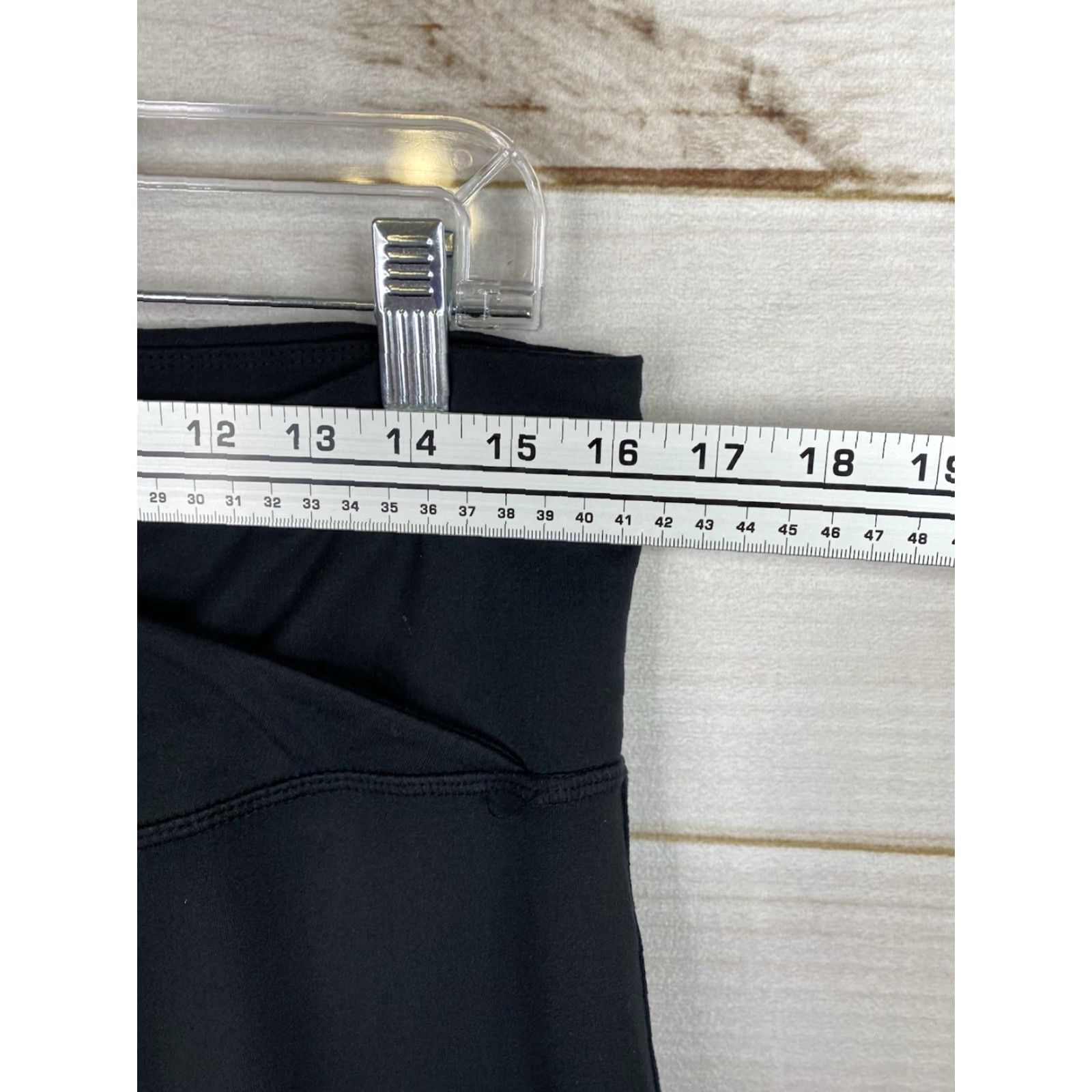 Vintage Danskin Leggings Womens XL Black Yoga Bootcut Pull On Crossover Waist Activeware Size 40" / US 18 - 3 Thumbnail