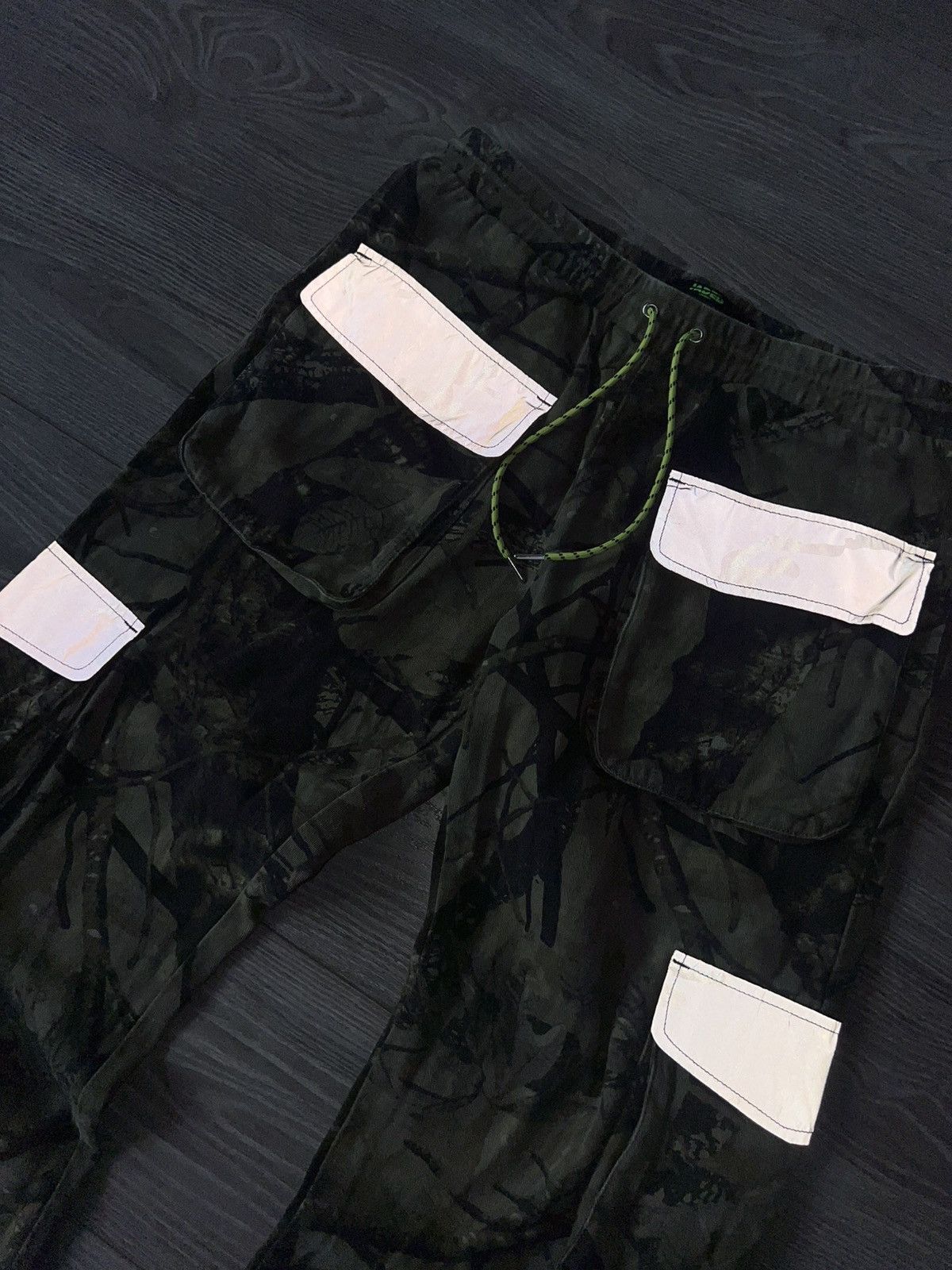Jaded London Jaded London Reflective Patch Pocket Y2k Sequin Camo Pants Size US 34 / EU 50 - 10 Thumbnail