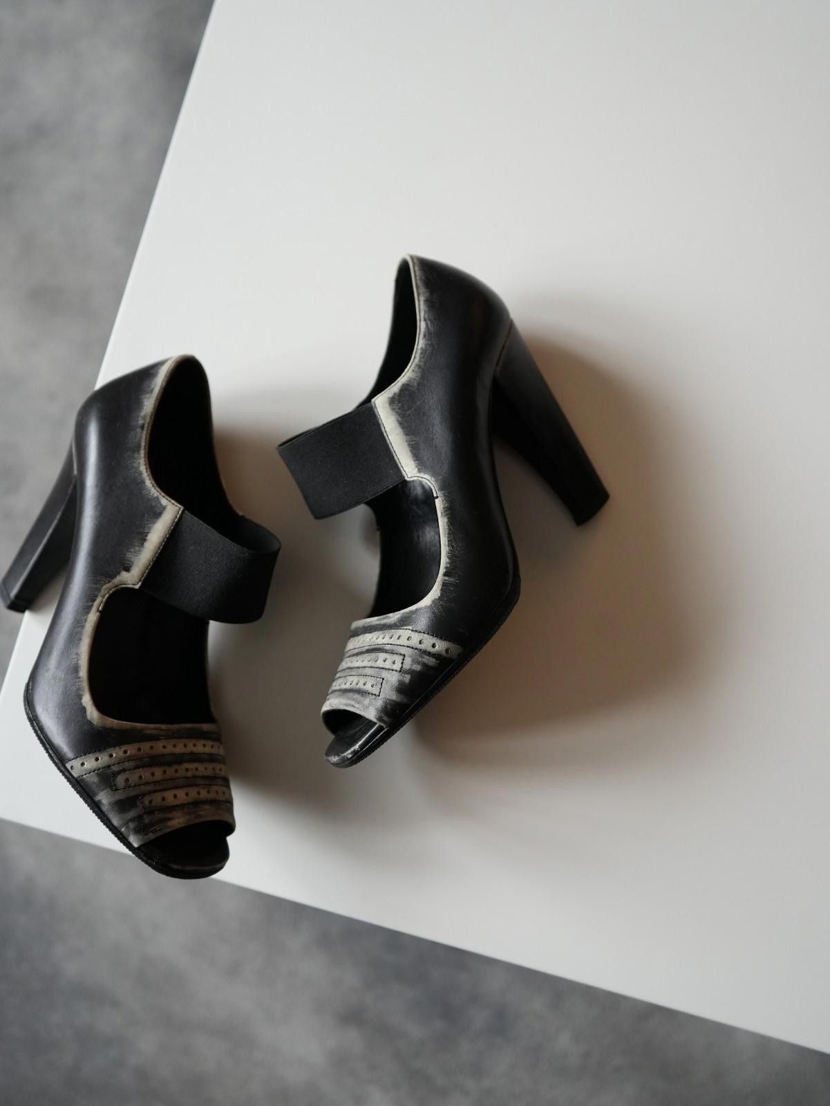 Prada FW 2007 Prada Distressed Leather Strap Open Toe Heel Pumps Size US 4 / IT 34 - 7 Thumbnail