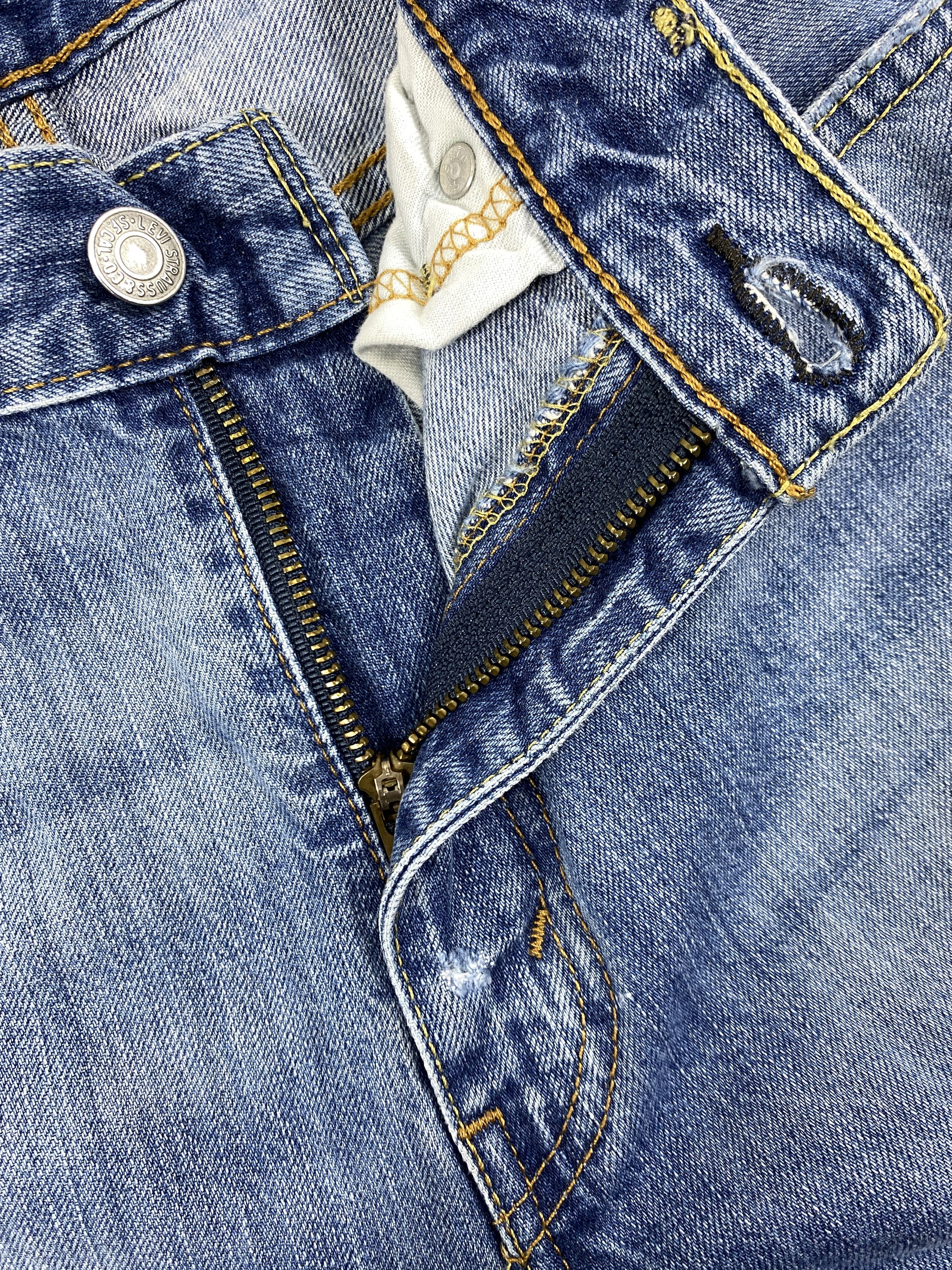Levi's Distressed Blue Vintage Levi's 514 35x32 Denim -SJ133 Size US 35 - 6 Thumbnail