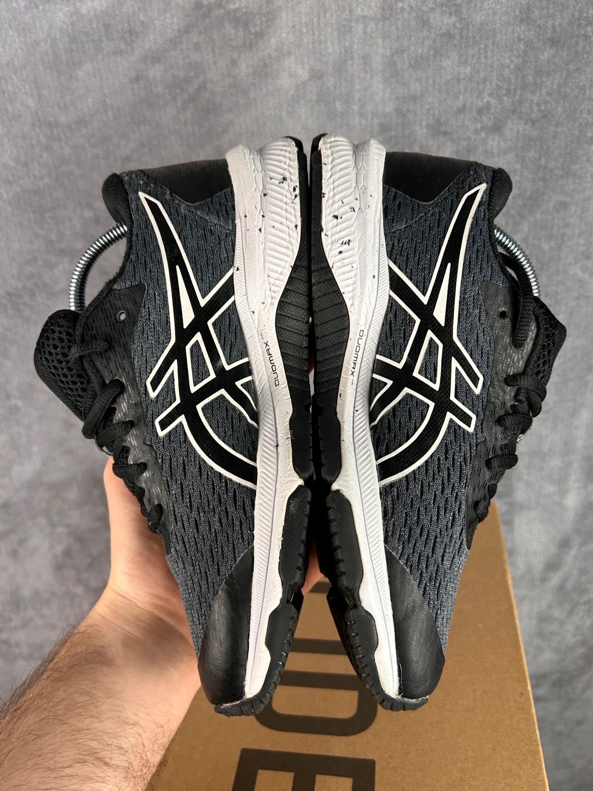 Asics Asics GT-1000 9 grey black running sneakers Size US 7.5 / IT 37.5 - 8 Thumbnail