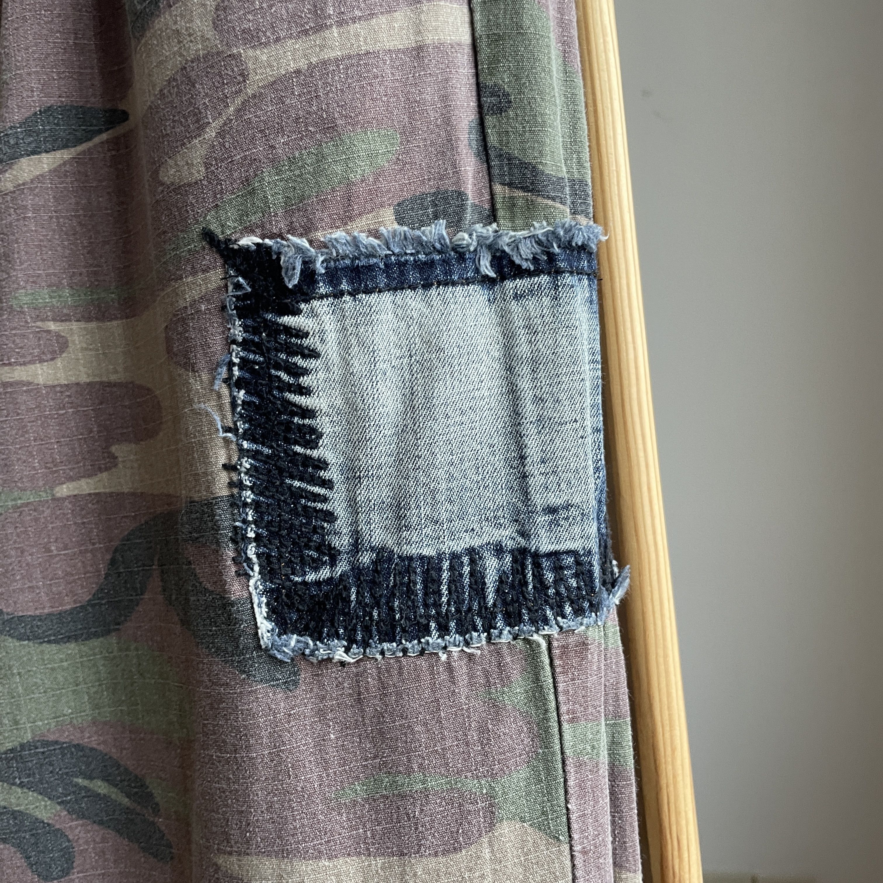 Vintage Rusty Neal Vintage Hybrid Camo/Denim Pants Size 33x34 Size US 33 - 9 Thumbnail