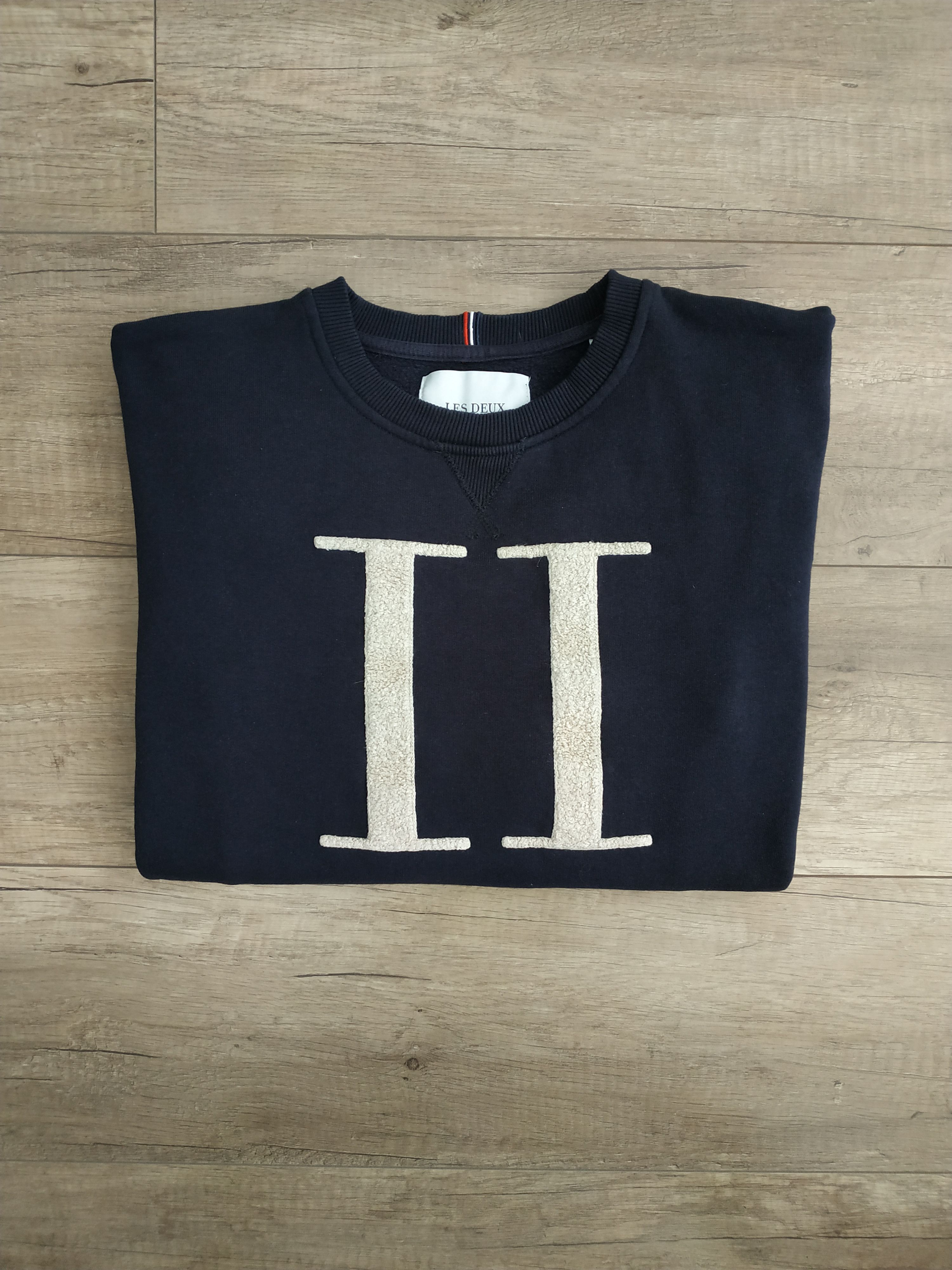 Les Deux Les Deux "Encore Boucle" Men's Plush Logo Sweatshirt, MEDIUM Size US M / EU 48-50 / 2 - 7 Thumbnail