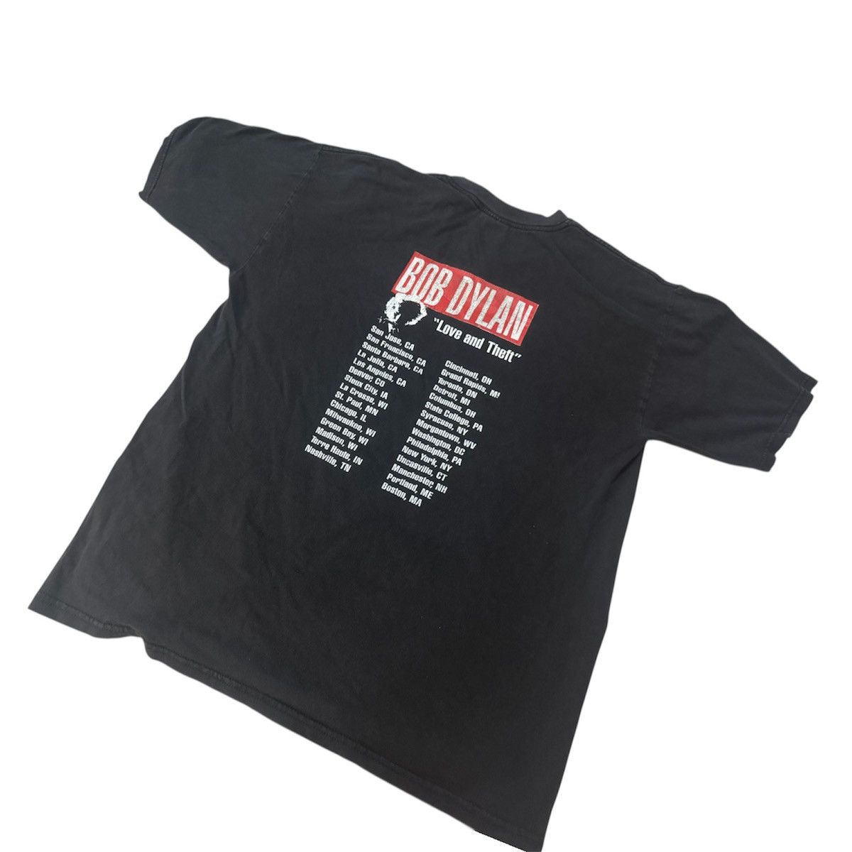 Vintage Vintage 00s Bob Dylan Love and Theft 2001 Tour T Shirt Size US L / EU 52-54 / 3 - 2 Thumbnail