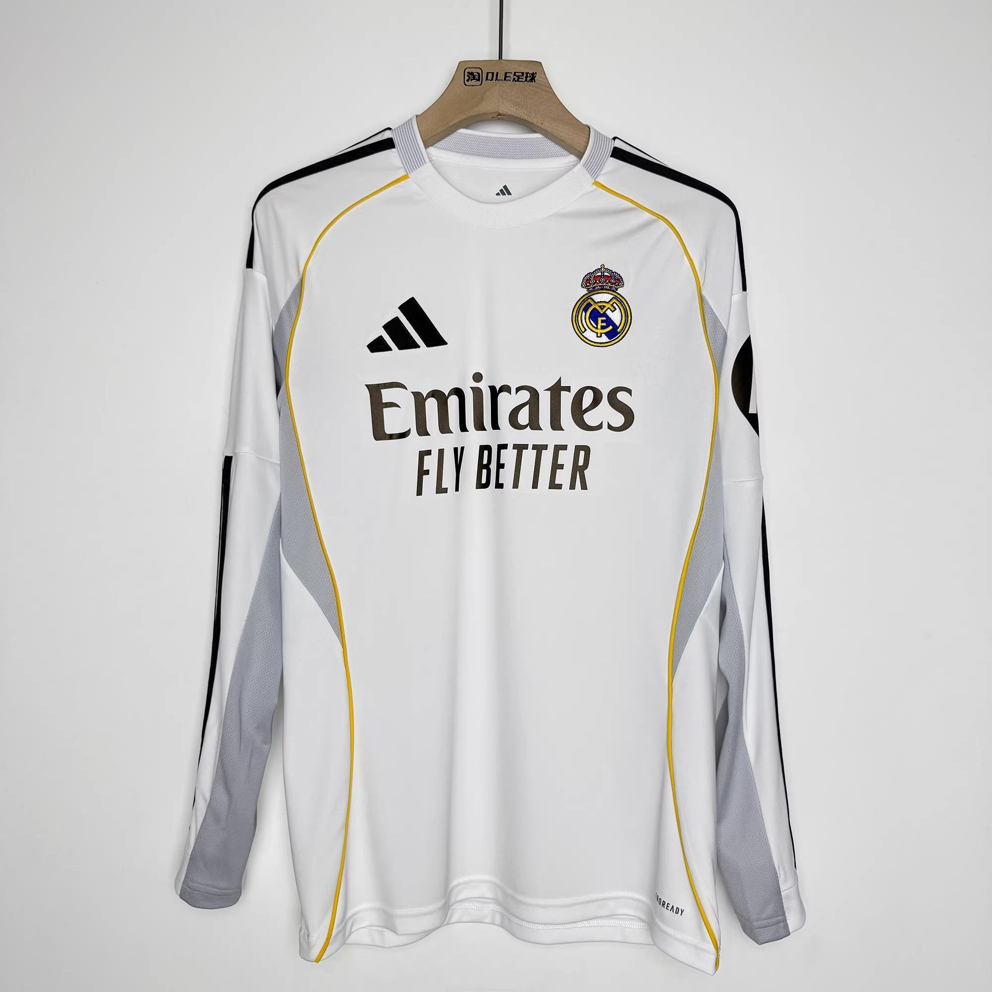 Other 2026 Real Madrid Jersey Home Size US XL / EU 56 / 4 - 1 Thumbnail