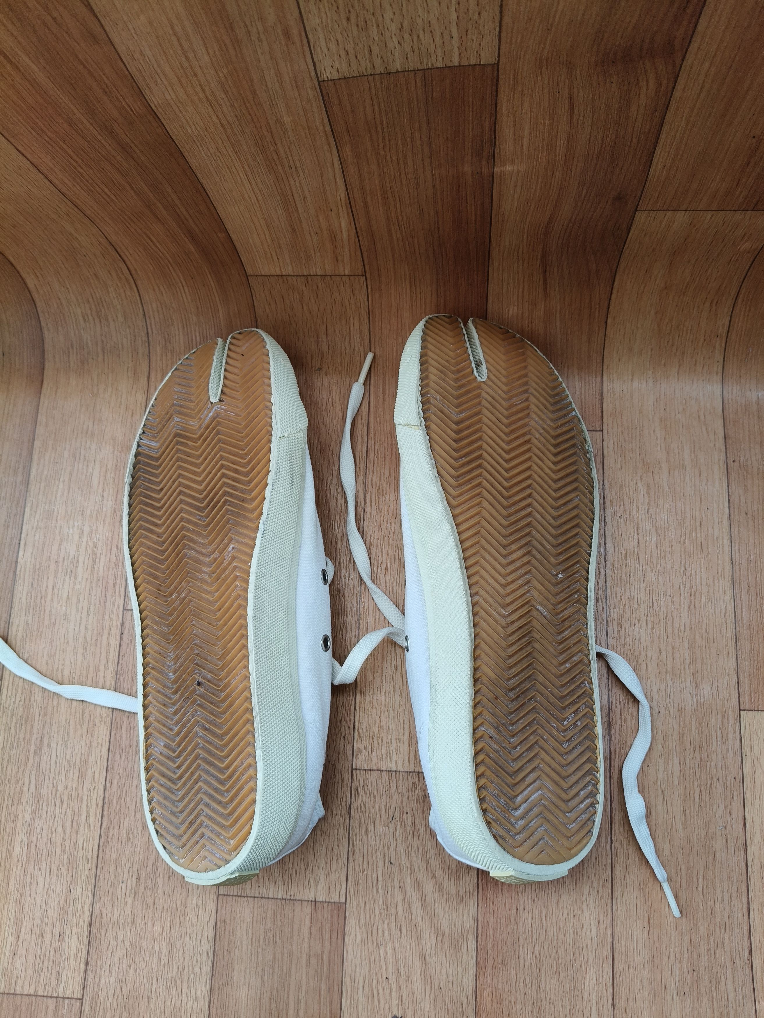 Maison Margiela Maison Margiela splatter canvas tabi Size US 9.5 / EU 42-43 - 16 Thumbnail