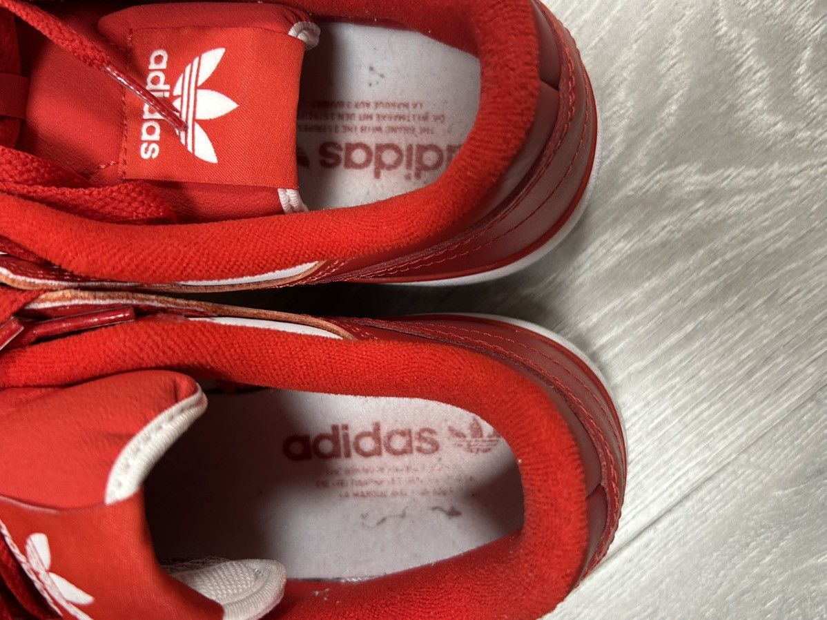 Adidas ADIDAS FORUM SCARLET/WHITE Size US 9.5 / EU 42-43 - 8 Thumbnail