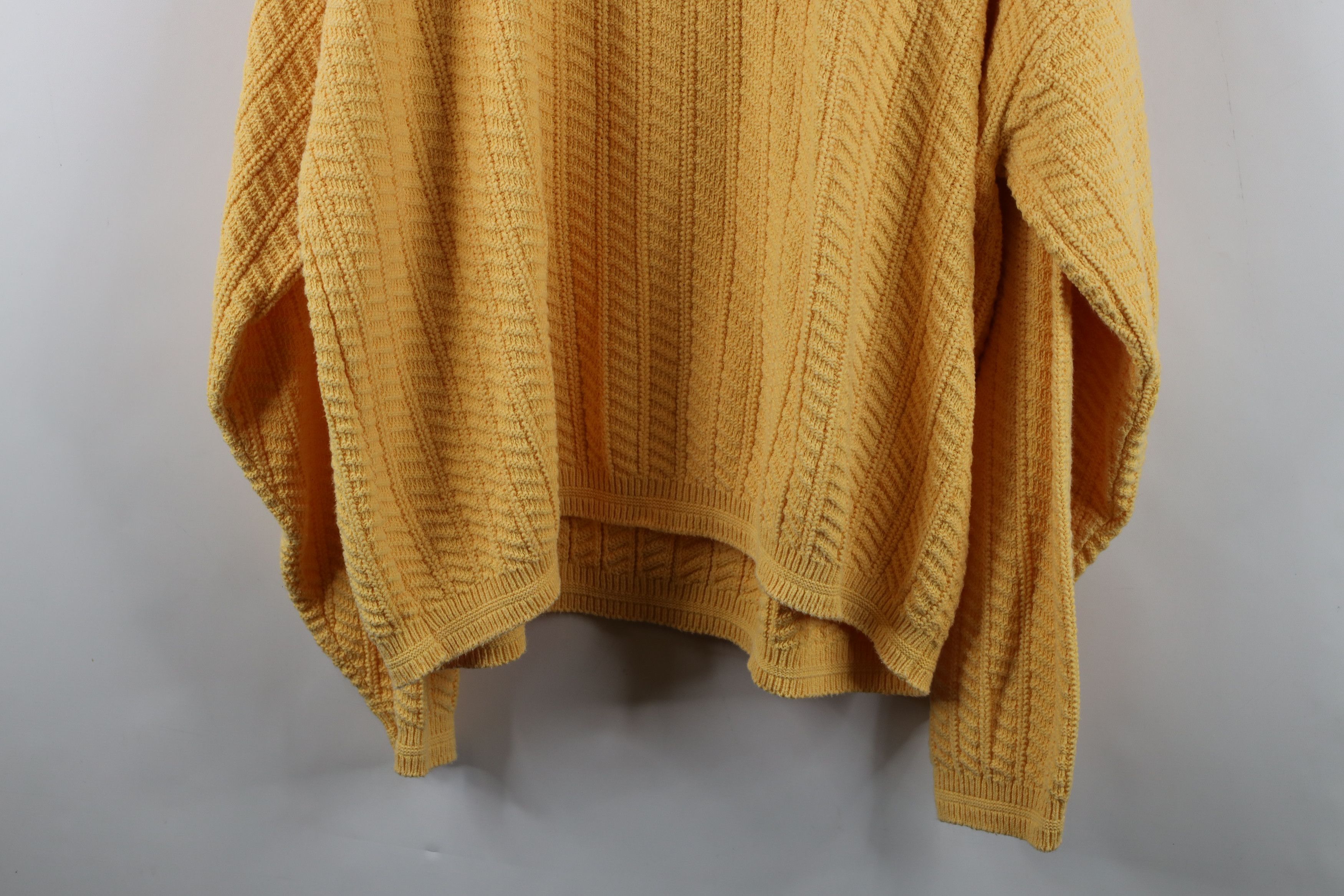Vintage Vintage 90s Streetwear Cotton Crewneck Sweater Yellow USA Size US XL / EU 56 / 4 - 9 Thumbnail
