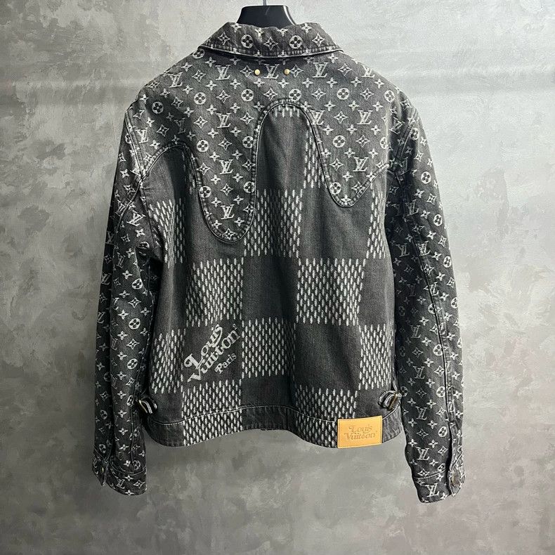 Louis Vuitton Louis Vuitton Black presbyopic full-print patchwork casual Size US L / EU 52-54 / 3 - 6 Thumbnail