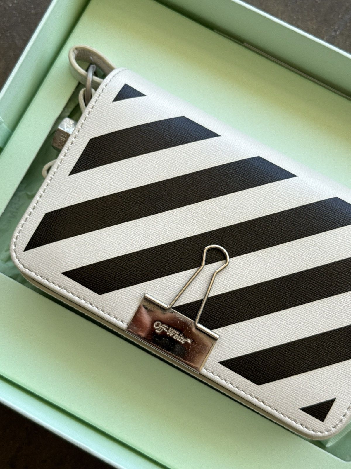 Off-White OFF-WHITE Diagonal Stripe Cross Body Bag Size ONE SIZE - 6 Thumbnail