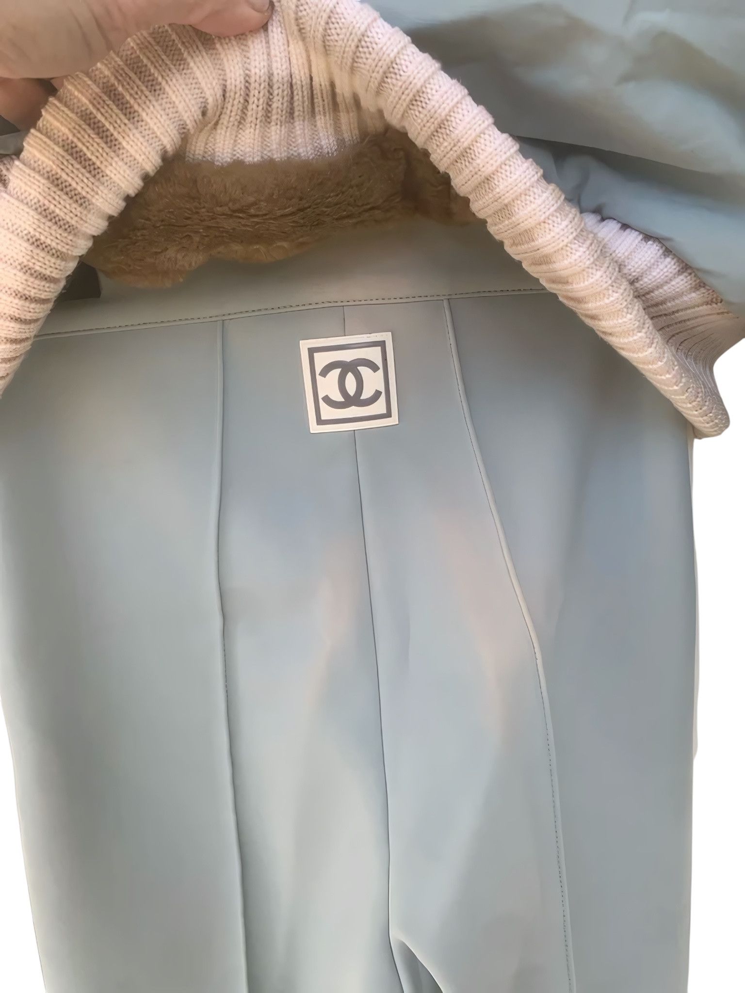 Chanel F/W 2001 RUNWAY SKI SET BY KARL LAGERFELD (JACKET + PANTS) Size M / US 6-8 / IT 42-44 - 8 Thumbnail