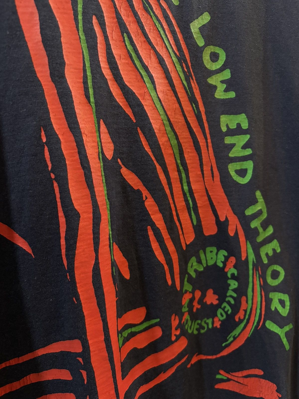 Band Tees A tribe called quest 00’ vintage T shirt Size US XL / EU 56 / 4 - 2 Thumbnail