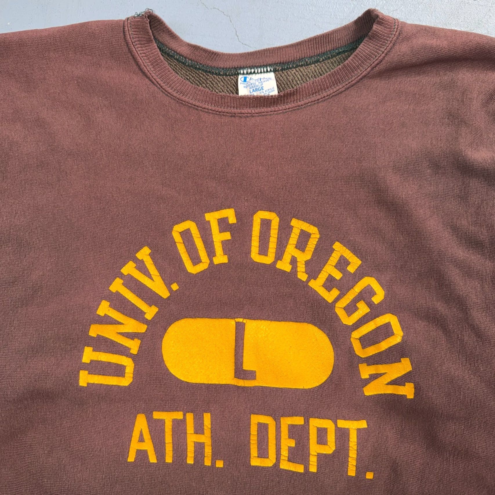 Champion VINTAGE Champion Sweatshirt Oregon 1970s Reverse Weave USA University Green 70s Logo Pullover Men L Size US L / EU 52-54 / 3 - 2 Thumbnail