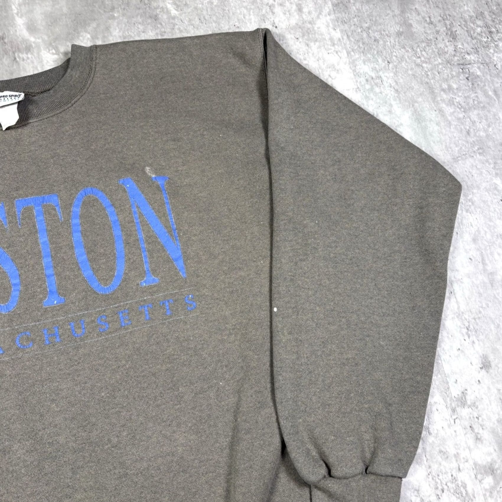 Vintage VINTAGE Boston Massachusetts Gray Pullover Sweatshirt Mens XL 90s City USA Graphic Print Heavyweight Cotton Blend Fleece Logo Purveyor Unbranded Size US XL / EU 56 / 4 - 5 Thumbnail