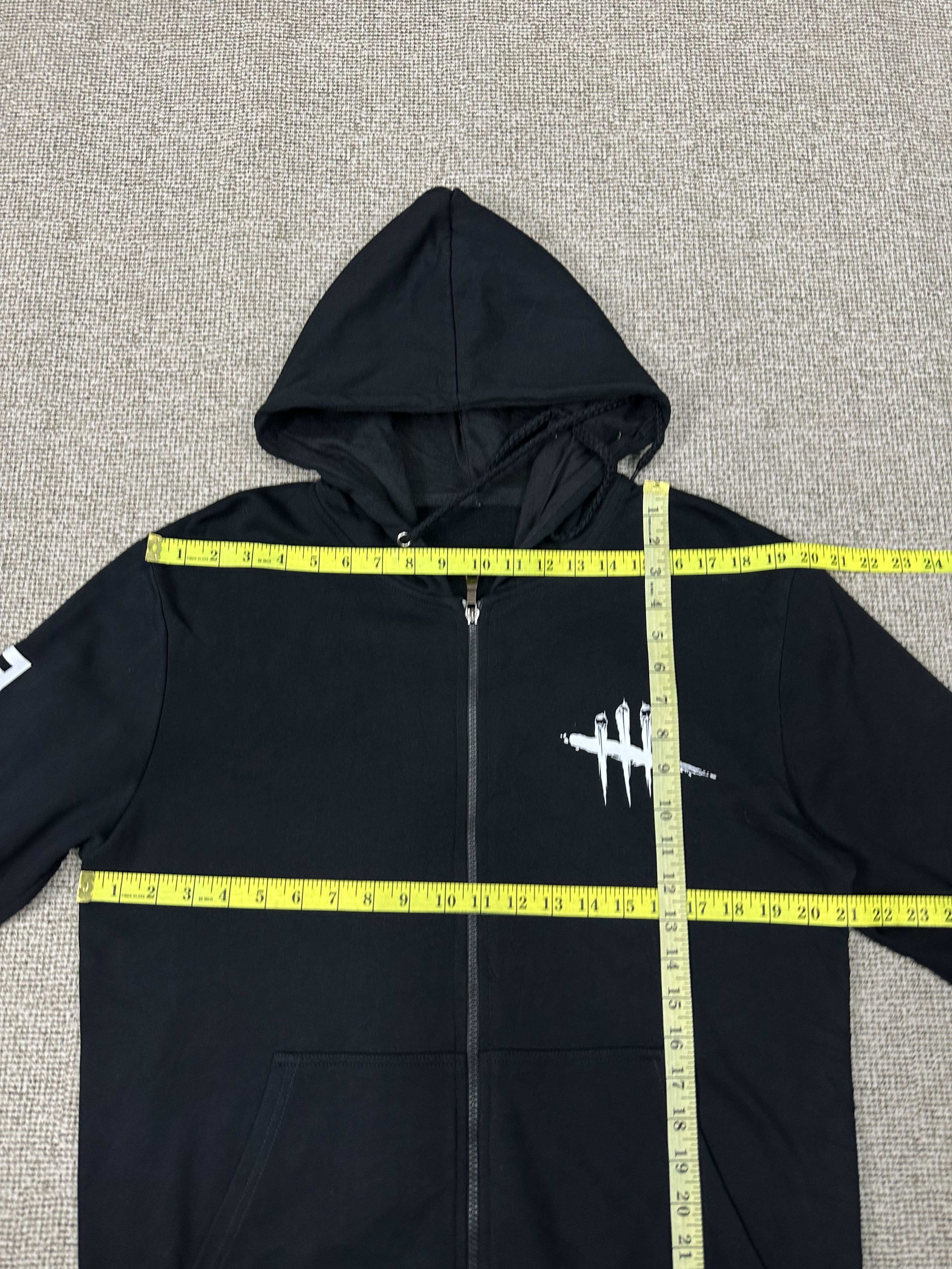 The Game Dead by Daylight Survivor Games Hoodie Z443 Size US L / EU 52-54 / 3 - 8 Thumbnail