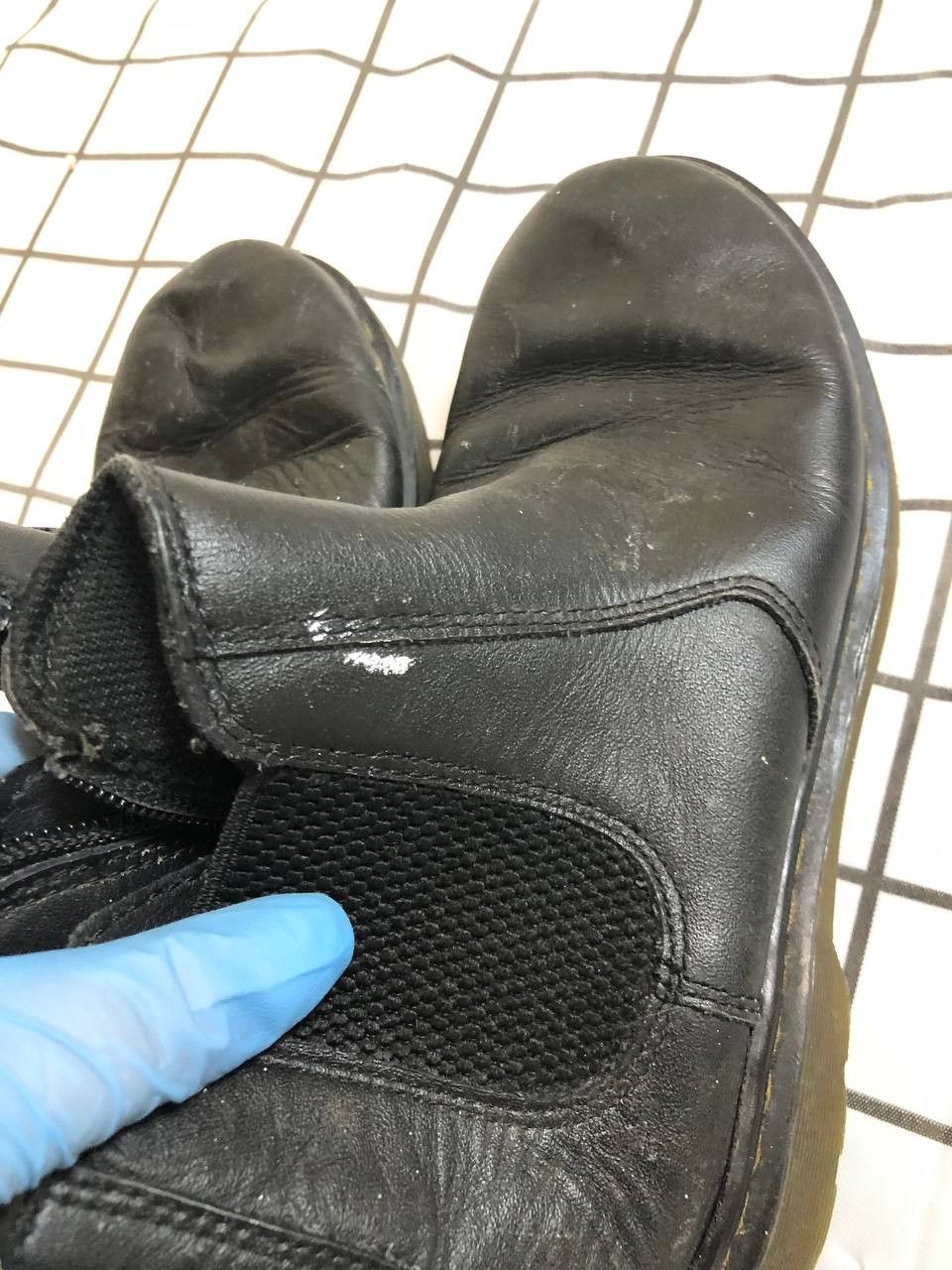 Dr. Martens Dr Martens Black Leather Zip Up Ankle Boots Size US 4 / IT 34 - 3 Thumbnail