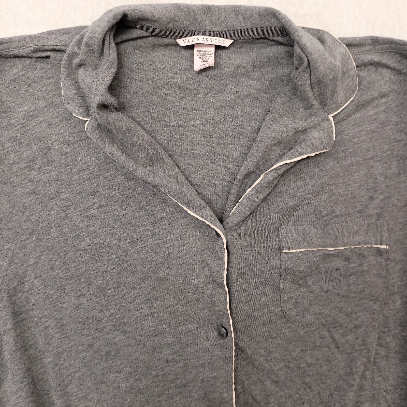 Victoria's Secret Victorias Secret Button Up Pajama Top Womens Size Small Gray Size ONE SIZE - 1 Thumbnail