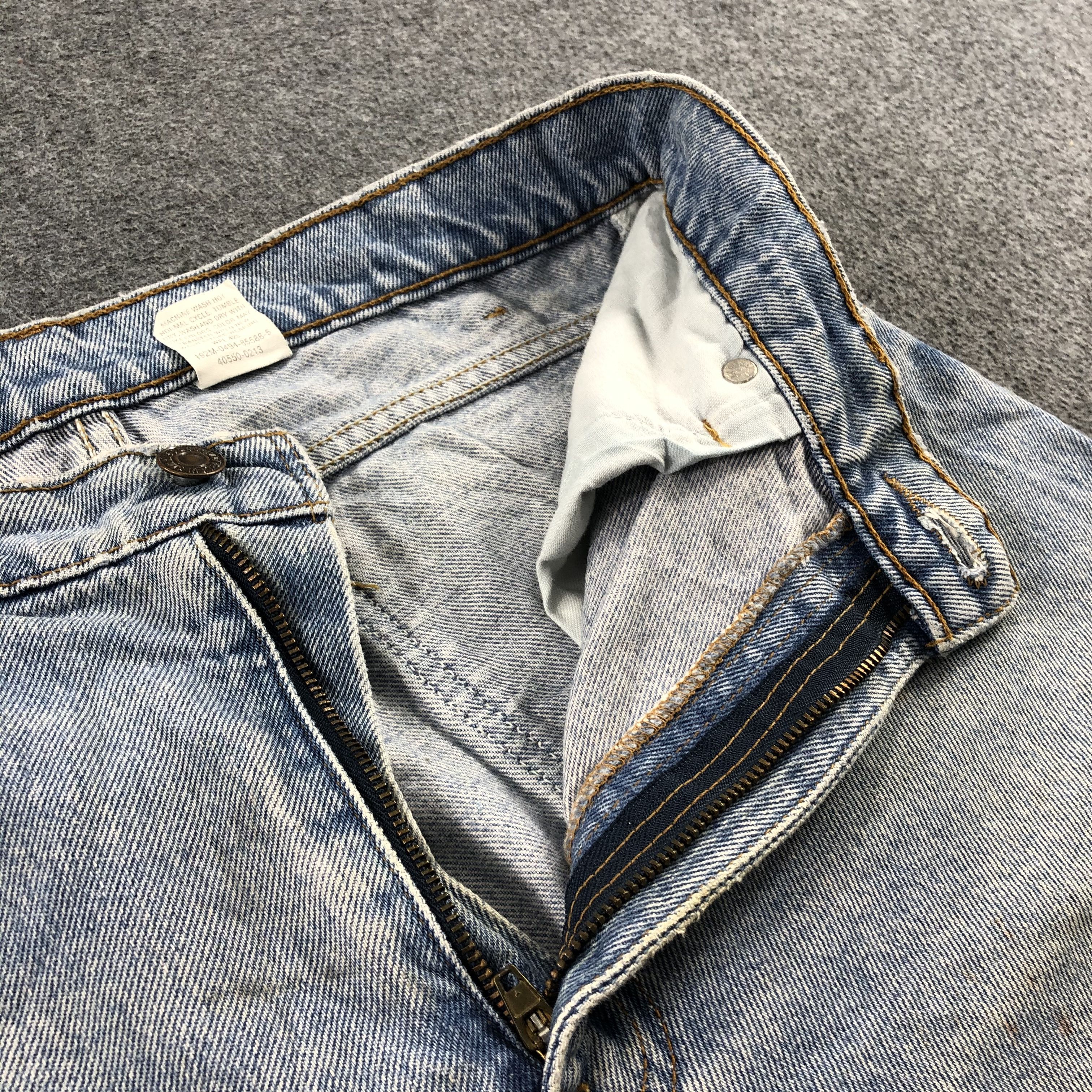 Levi's Vintage Blue Wash Levis 550 Jeans-J2321 Size US 30 / EU 46 - 8 Thumbnail