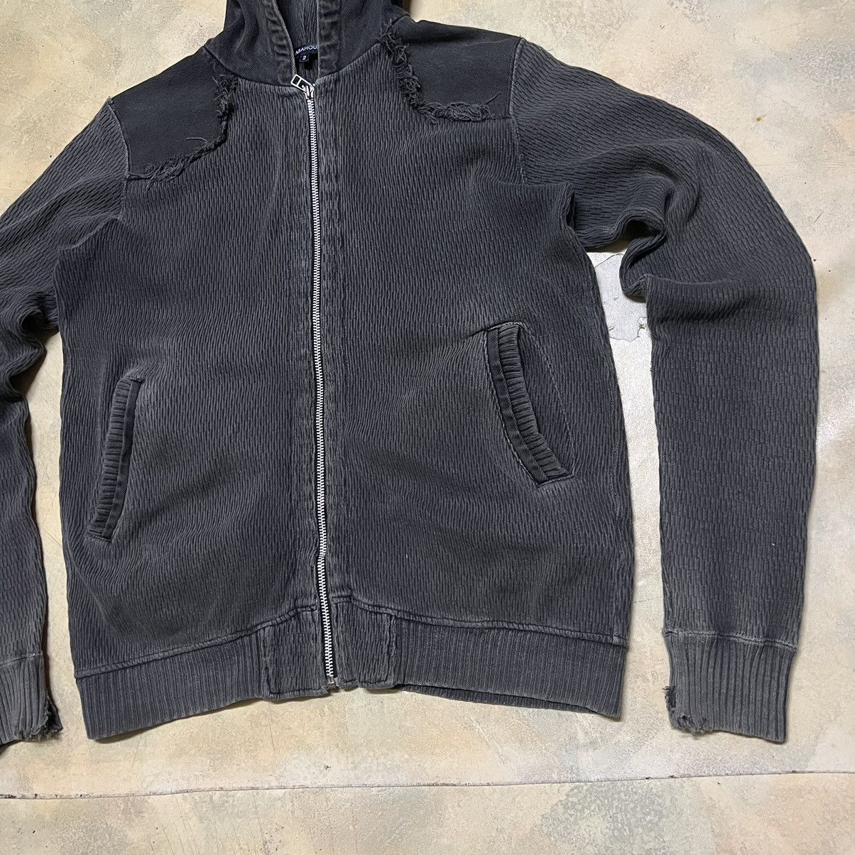 ABAHOUSE Abahouse Japanese Brand Distressed Style Hoodie Avant Garde Size US S / EU 44-46 / 1 - 2 Thumbnail