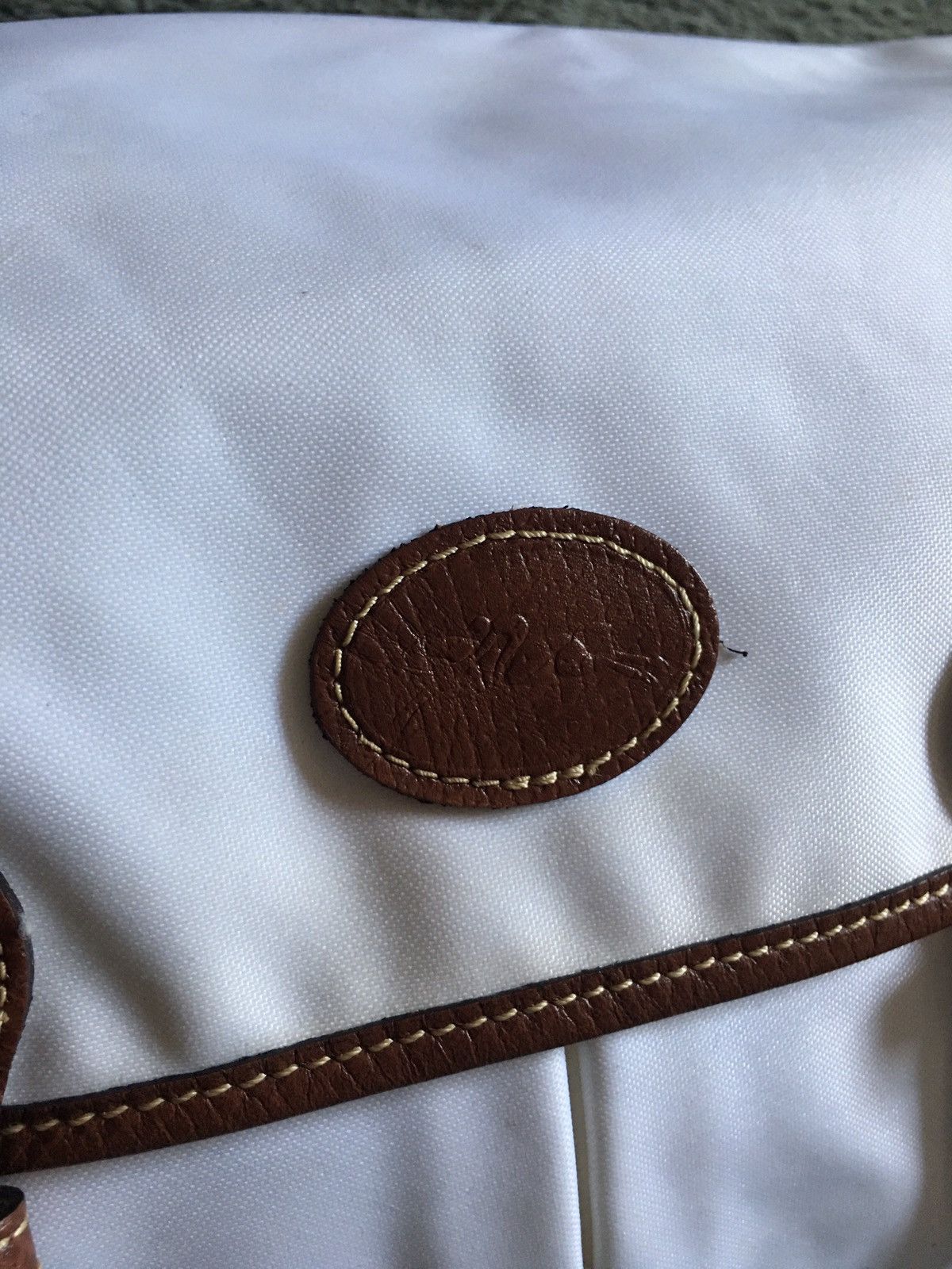 Longchamp Longchamp Vintage White Shoulder Messenger Bag Size ONE SIZE - 3 Thumbnail