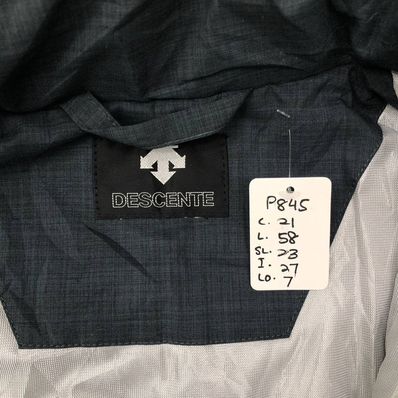 Descente P845 SPACE CREW DESCENTE SKI COVERALLS Size US M / EU 48-50 / 2 - 6 Thumbnail