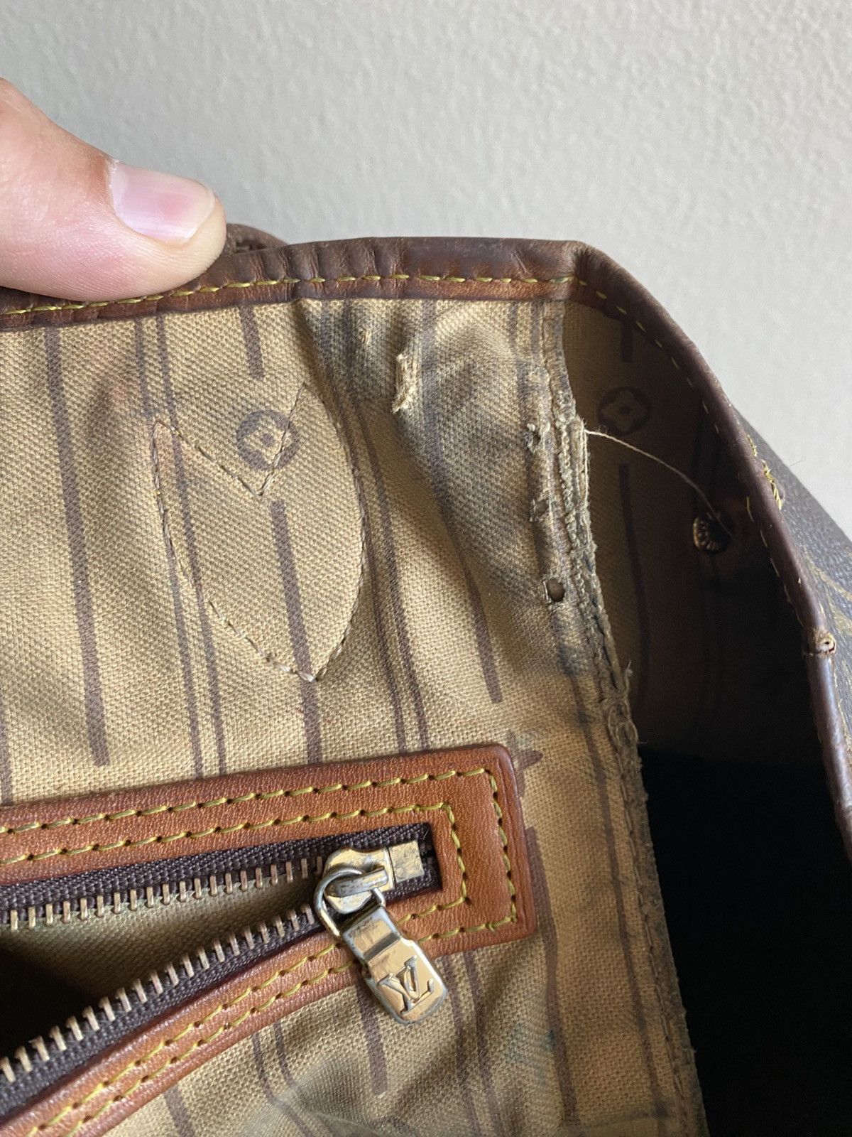 Louis Vuitton Louis Vuitton Neverfull Monogram Handbag Size ONE SIZE - 15 Thumbnail