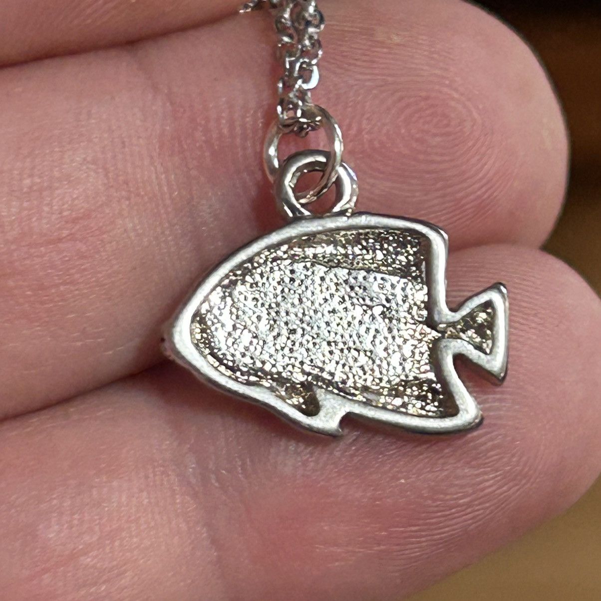 Handmade Handcrafted salvaged vintage abalone fish pendant necklace Size ONE SIZE - 5 Thumbnail