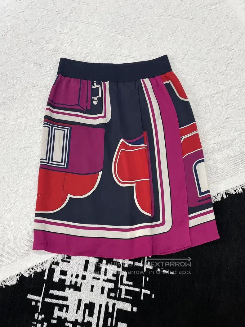 Hermes Hermes Colorful Silk Printed Half Skirt Short Skirt Size 25" / US 0 / IT 36 - 1 Thumbnail