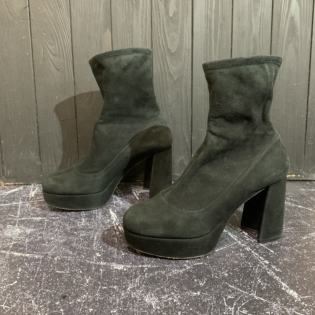 Miu Miu Miu Miu Women’s Black Suede Heels Size 39 Size US 9 / IT 39 - 3 Thumbnail