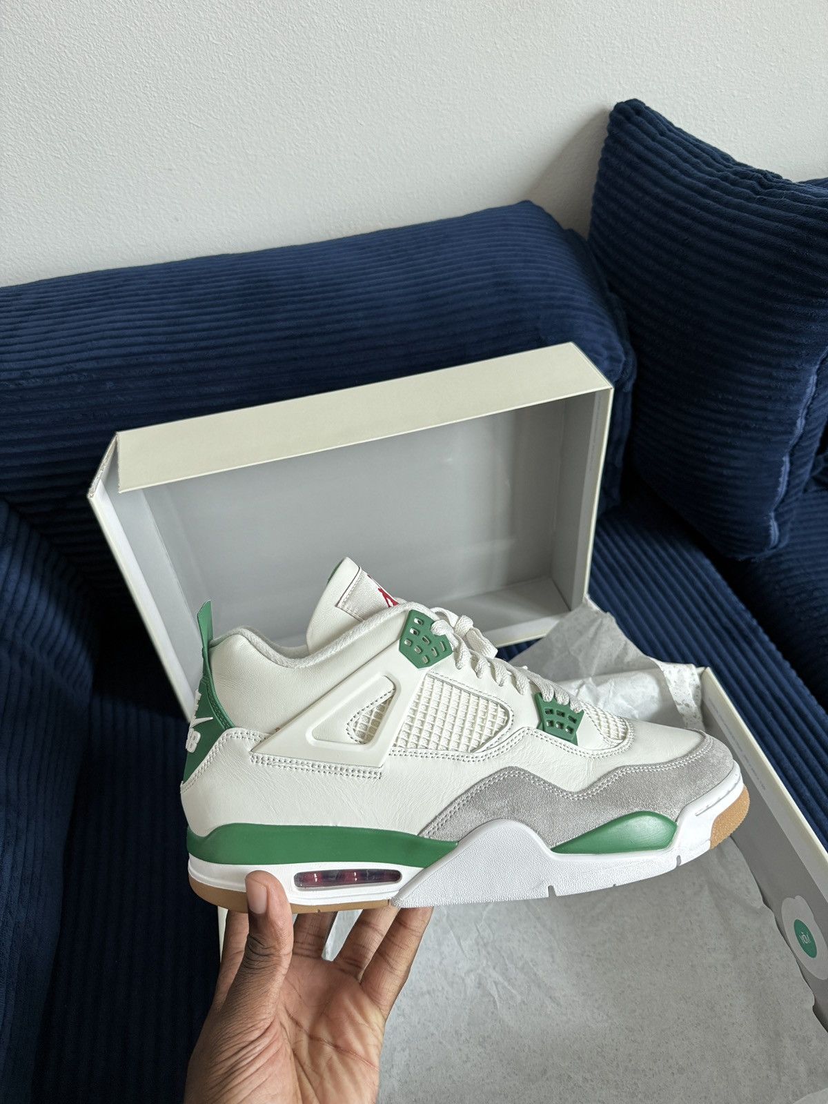 Jordan Brand Jordan x Nike SB Pine Green 4s Size US 12 / EU 45 - 7 Thumbnail